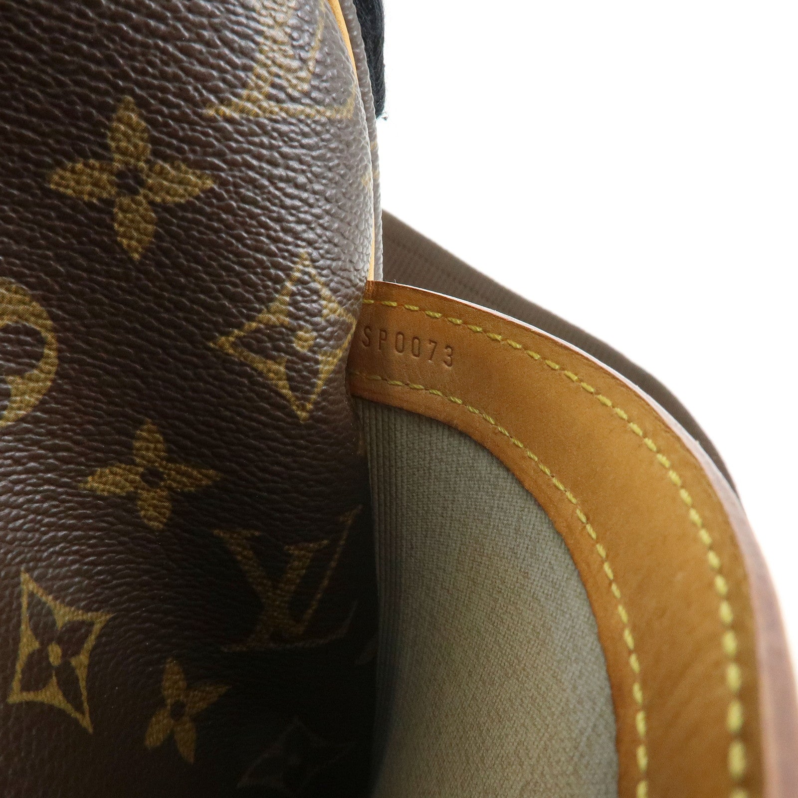 Louis Vuitton Monogram Reporter PM Shoulder Crossbody Bag Brown M45254