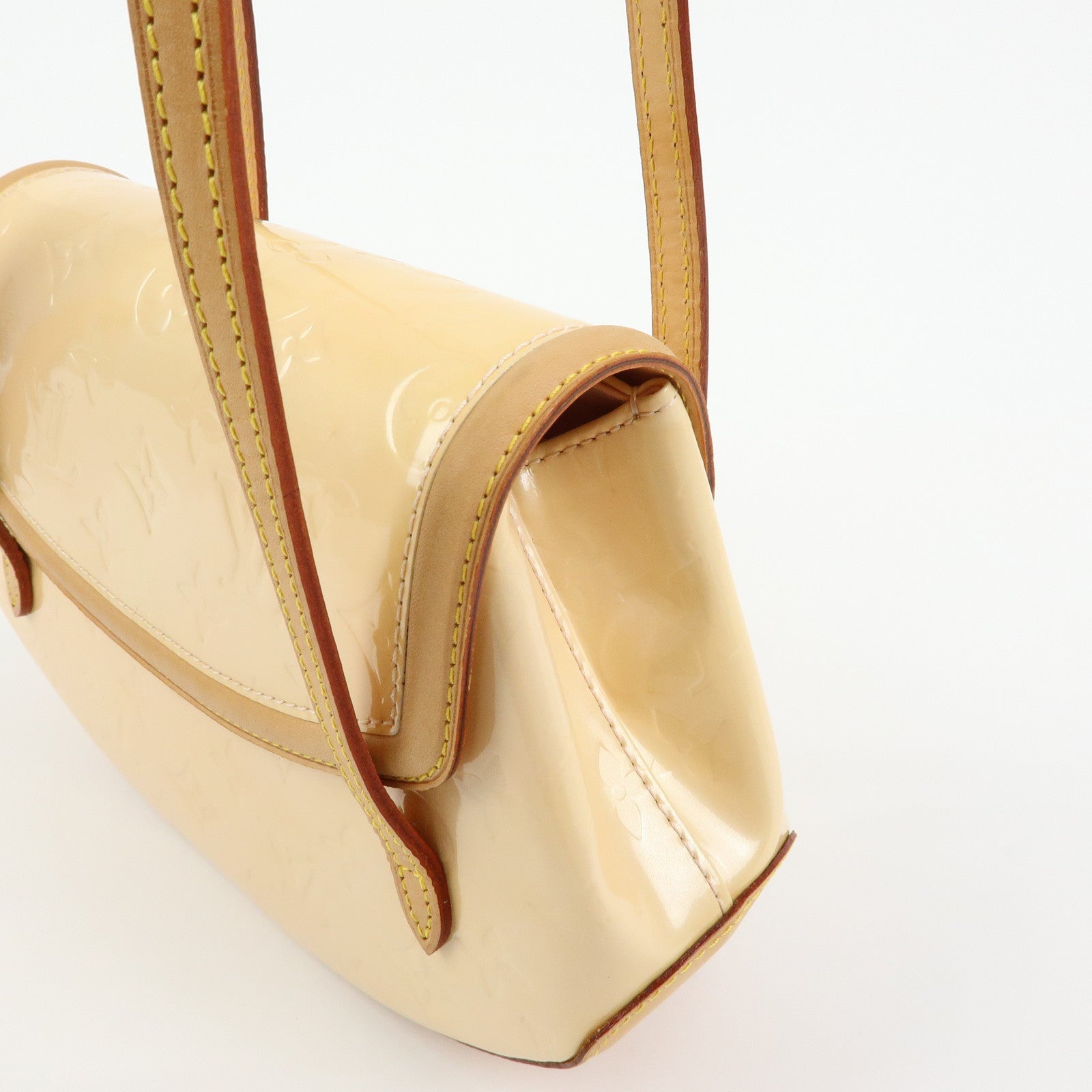 Louis Vuitton Monogram Vernis Biscayne Bay PM Shoulder Bag M91288