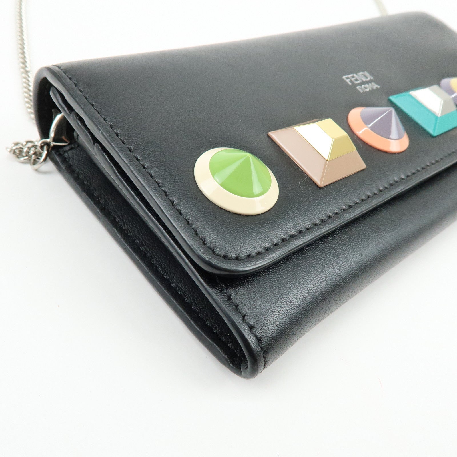 FENDI Leather Studs Chain Shoulder Wallet Long Wallet Black 8M0365