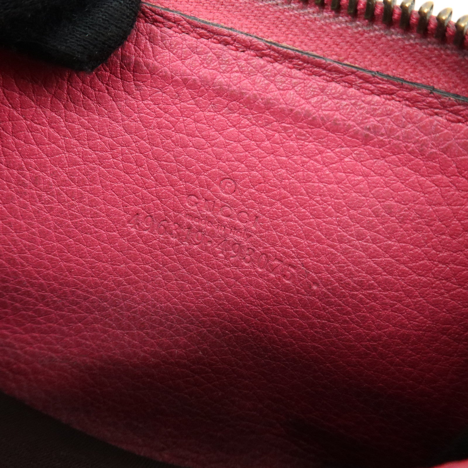 GUCCI Interlocking G Sherry Leather Round Zipper Coin Case Pink 496319