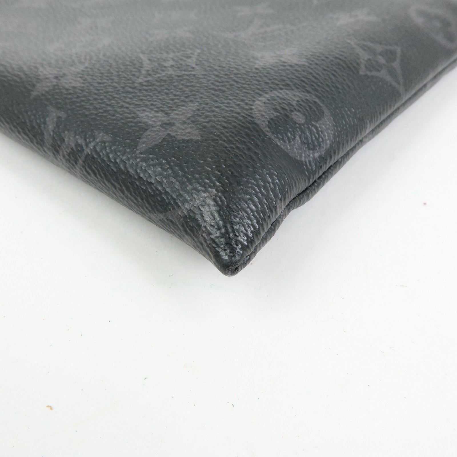 Louis Vuitton Monogram Eclipse Pochette Discovery Clutch Bag M62291