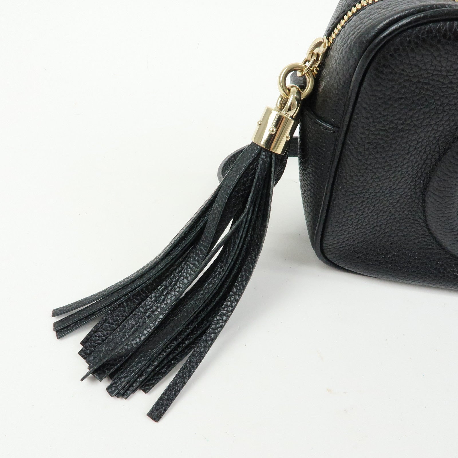 GUCCI Soho Leather Shoulder Bag Crossbody Bag Tassel Black 308364