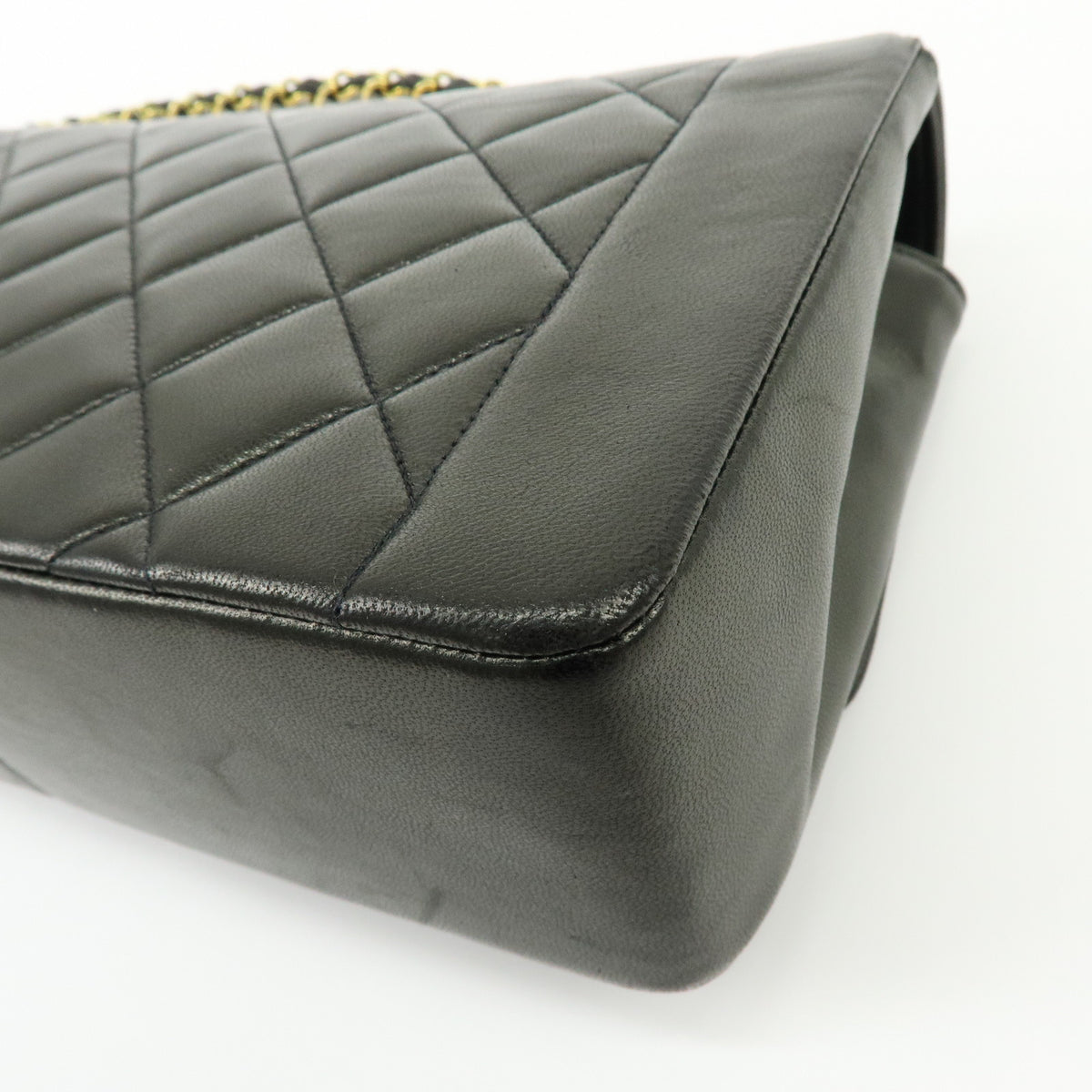 CHANEL Matelasse Timeless Classic Diana 25 Chain Shoulder Bag A01165