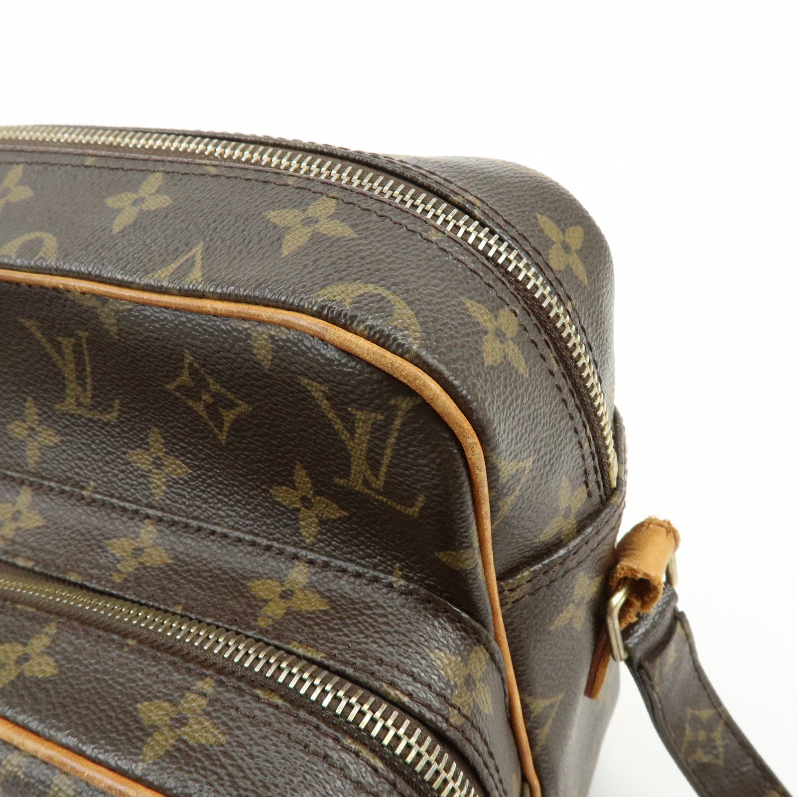 Louis Vuitton Monogram Nile Shoulder Bag Crossbody Bag M45244