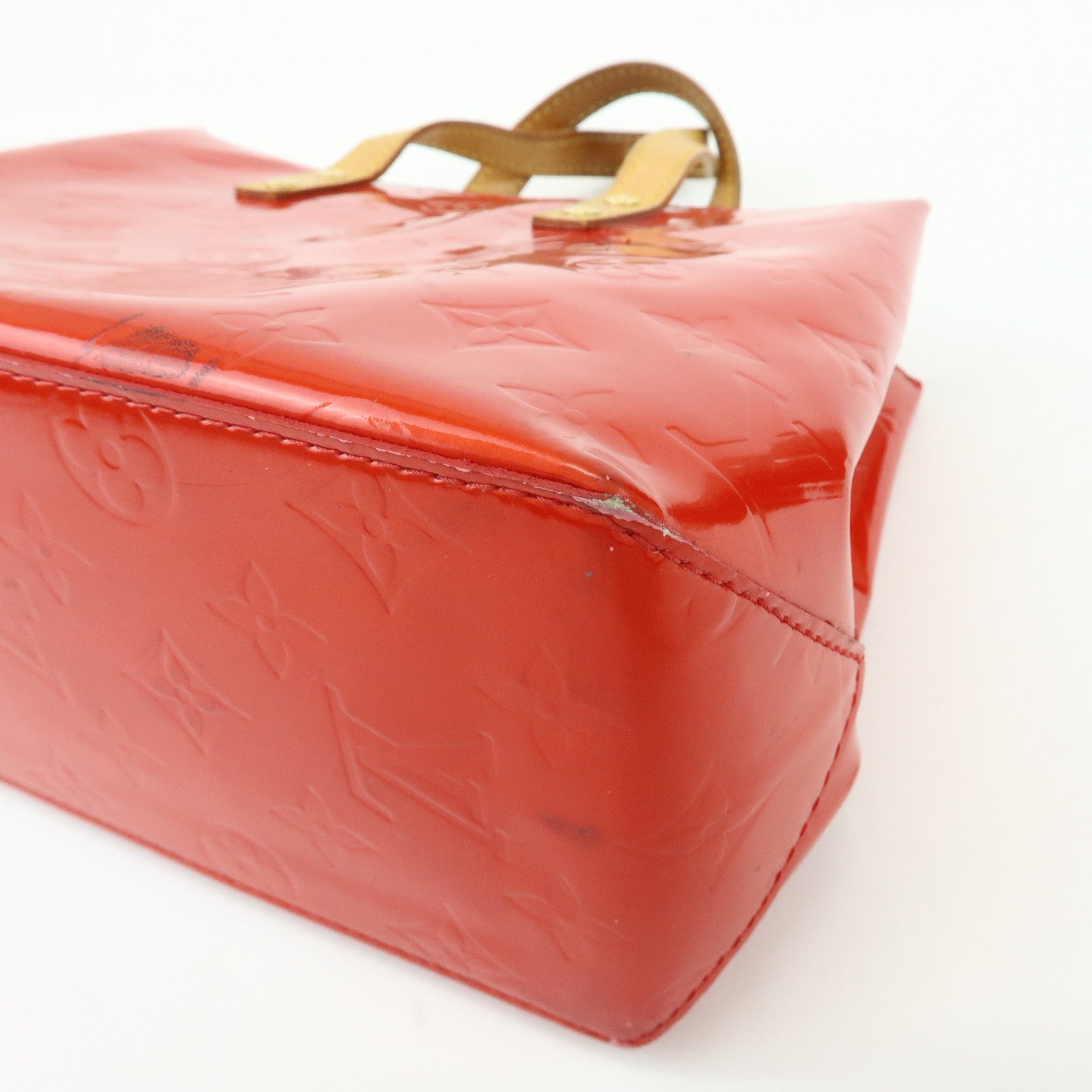 Louis Vuitton Monogram Vernis Reade PM Hand Bag Rouge M91088