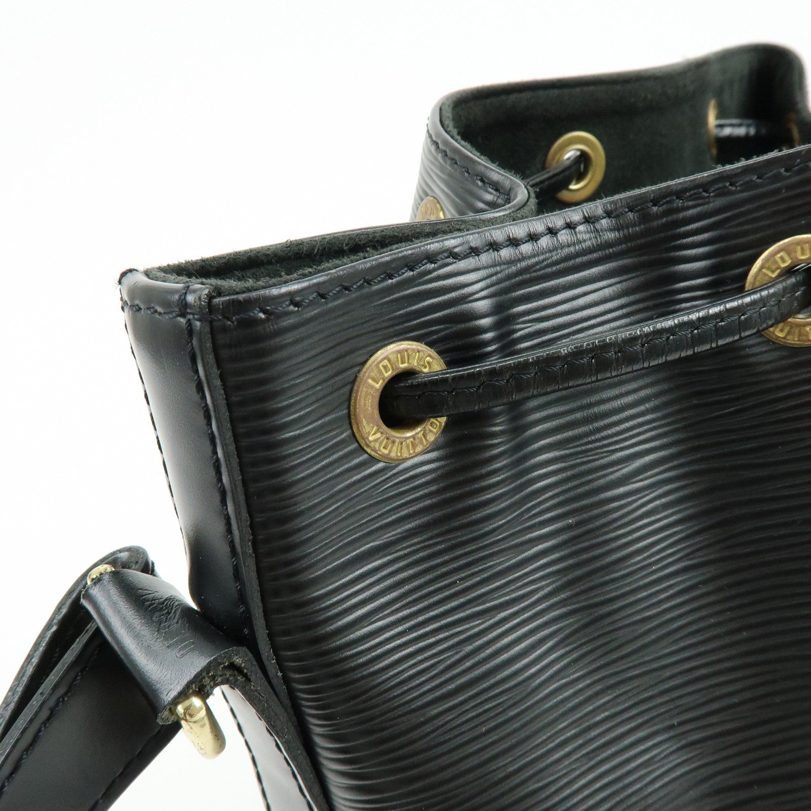 Louis Vuitton Epi Petit Noe Shoulder Bag Noir Black M44102