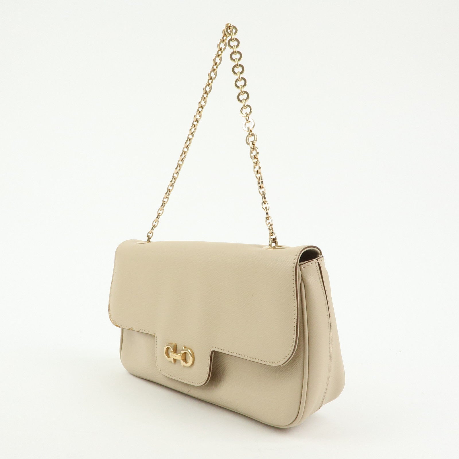 Ferragamo Gancini Leather Chain Shoulder Bag Hand Bag Light Beige