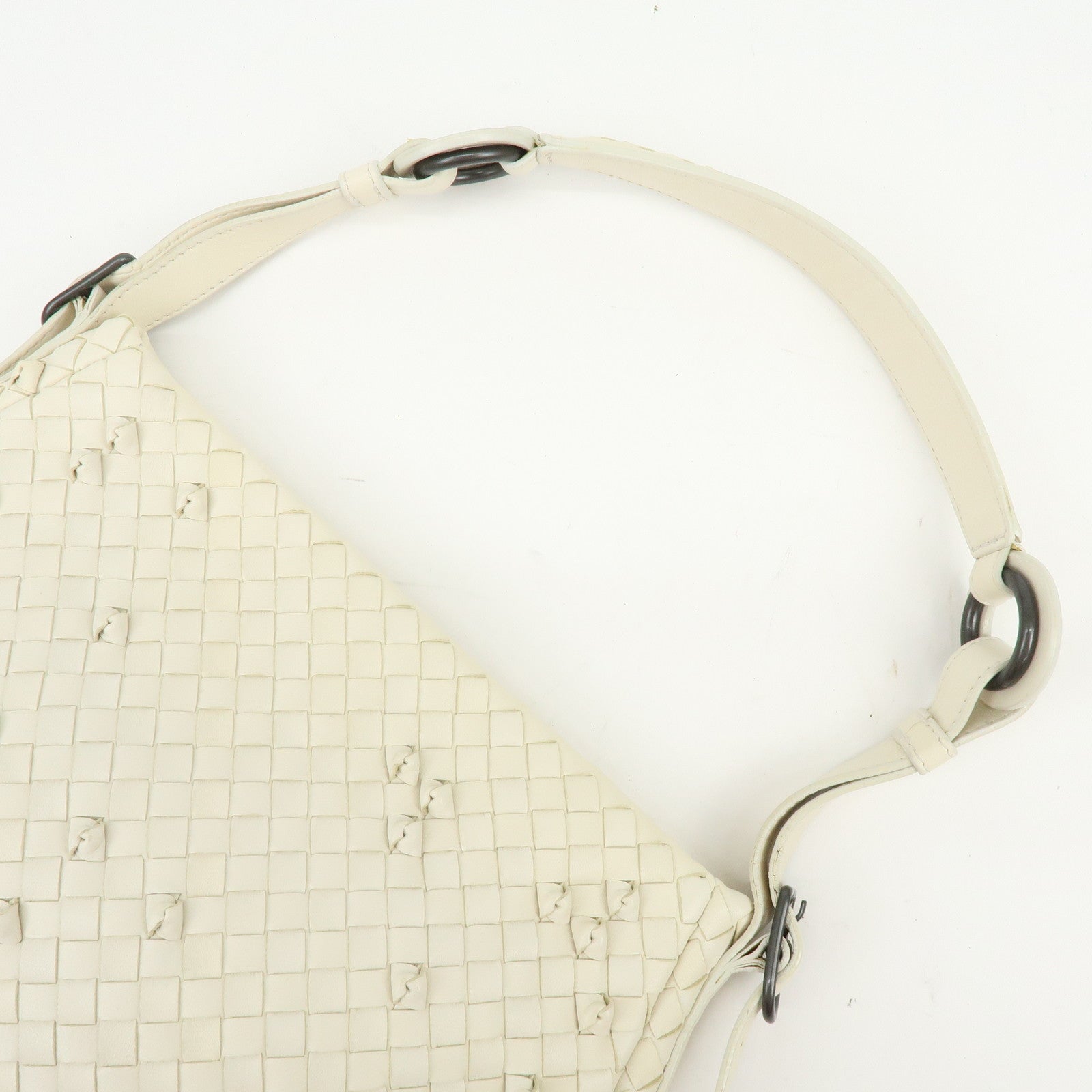 BOTTEGA VENETA Intrecciato Leather Shoulder Bag Hand Bag White 133507