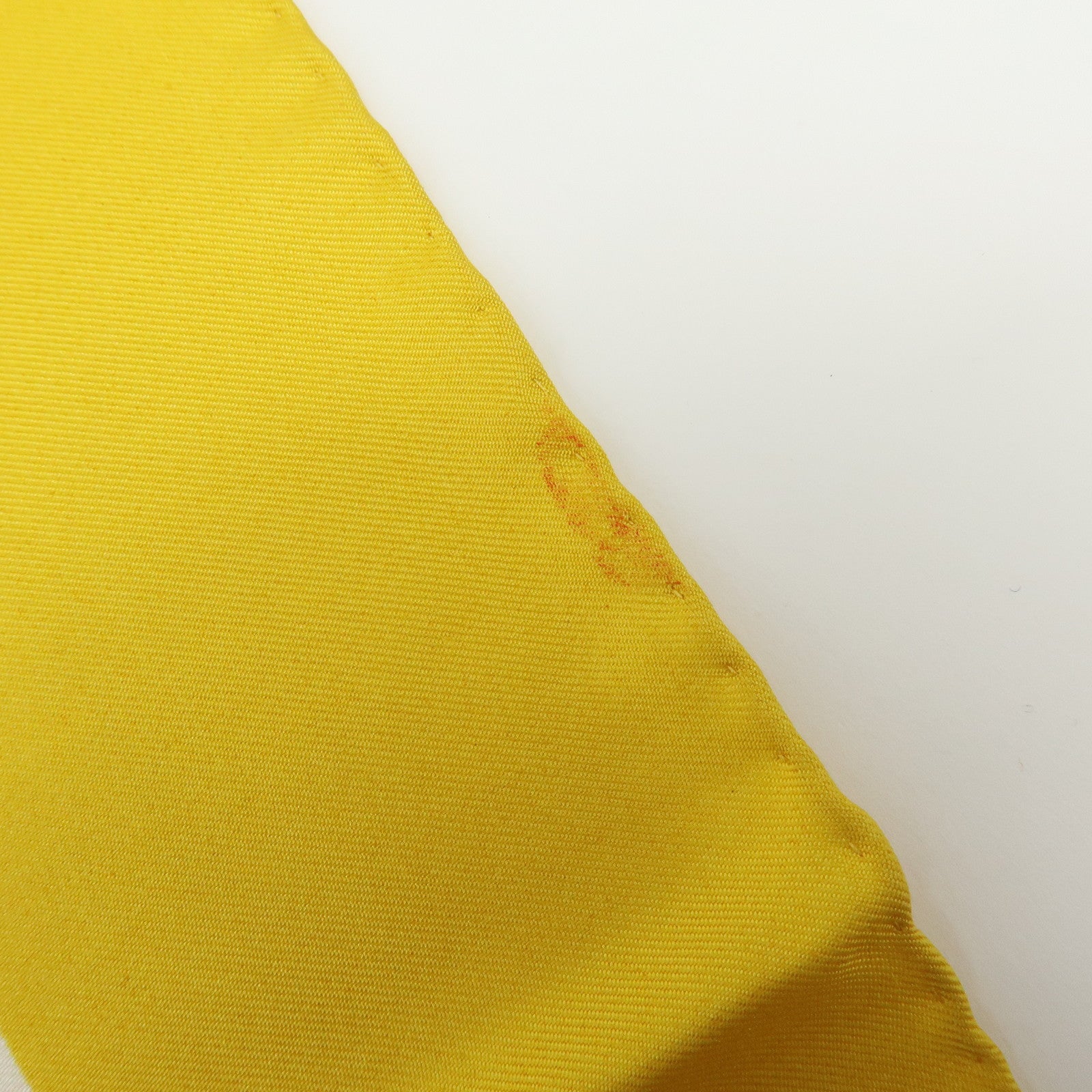 GUCCI Flora Silk 100% Scarf Shawl White Yellow Blue Orange Purple