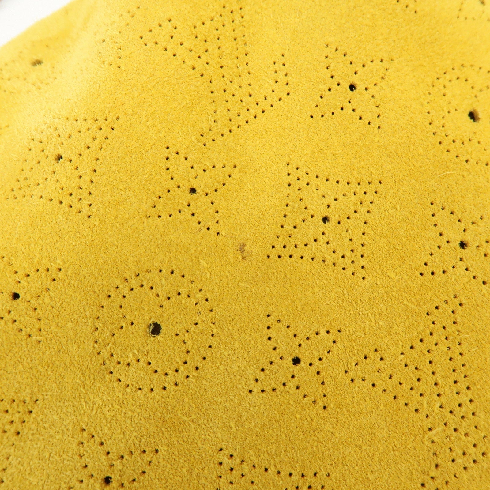 louis-vuitton-monogram-mahina-onata-gm-shoulder-bag-yellow-m95118-1