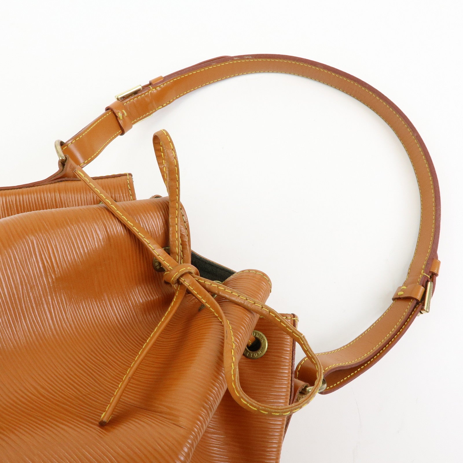 Louis Vuitton Epi Leather Noe Shoulder Bag Zipang Gold M44008