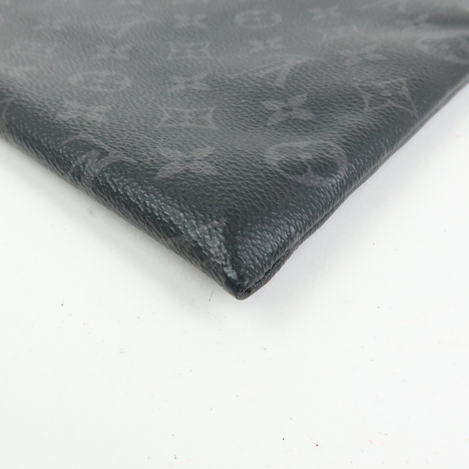 Louis Vuitton Monogram Eclipse Pochette Discovery Clutch Bag M62291