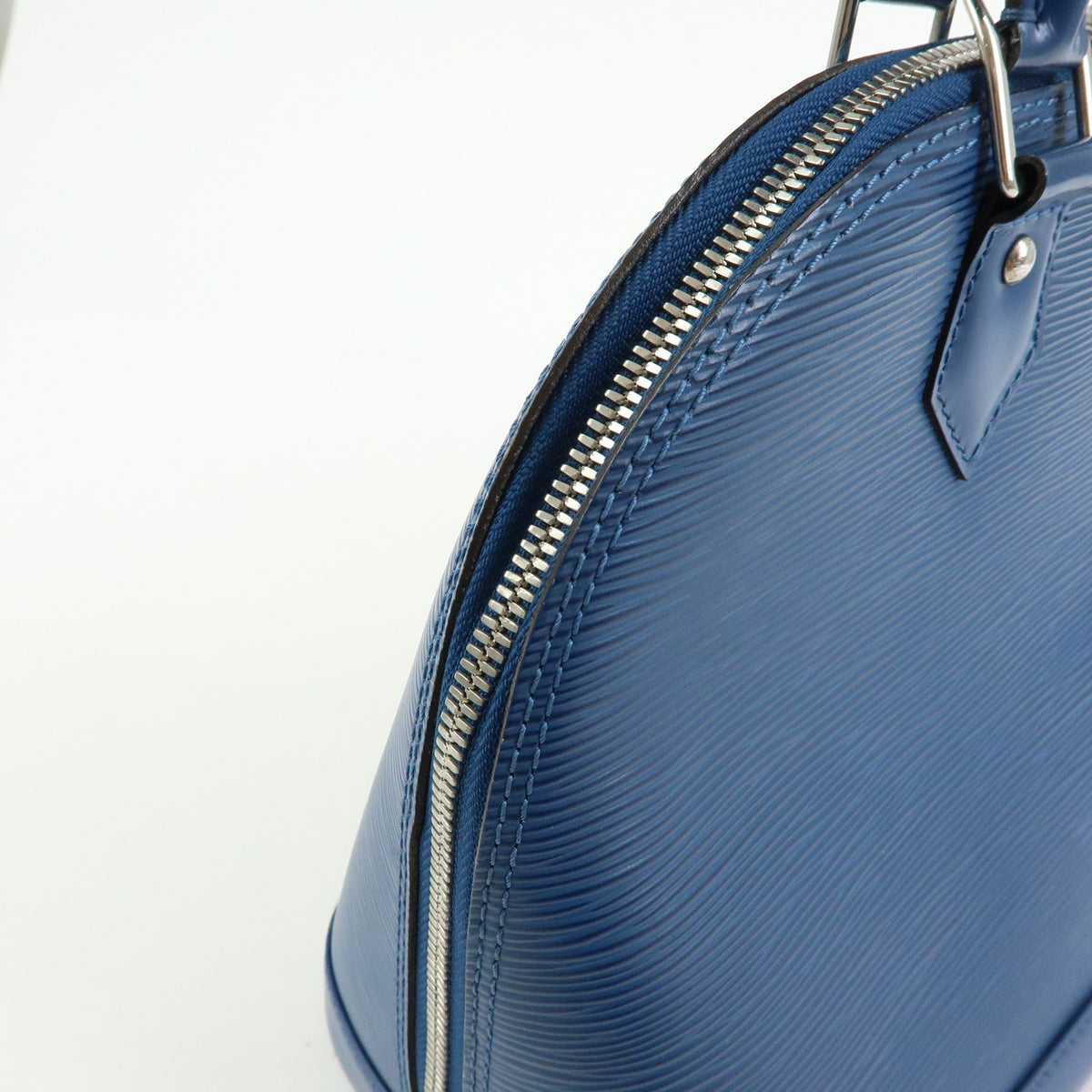 Louis Vuitton Epi Alma PM Leather Hand Bag Toledo Blue M52145