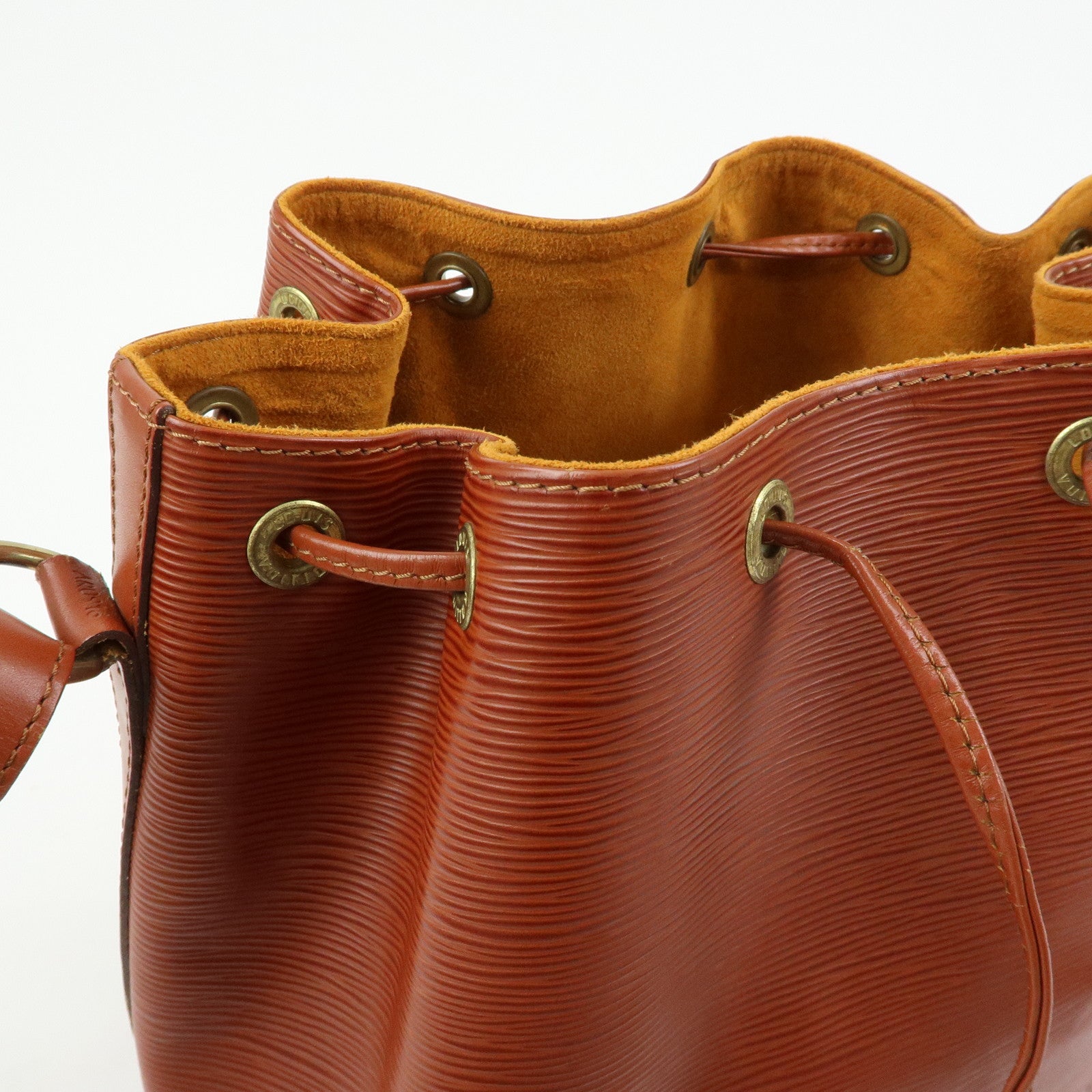 Louis Vuitton Epi Petit Noe Leather Shoulder Bag Kenya Brown M44103