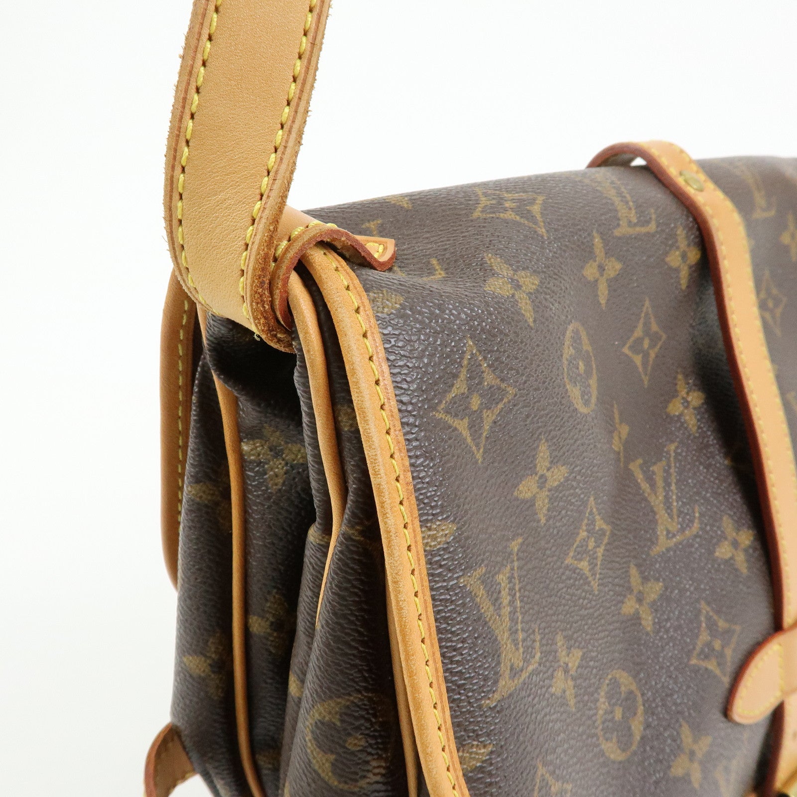 Louis Vuitton Monogram Saumur 30 Shoulder Crossbody Bag Brown M42256