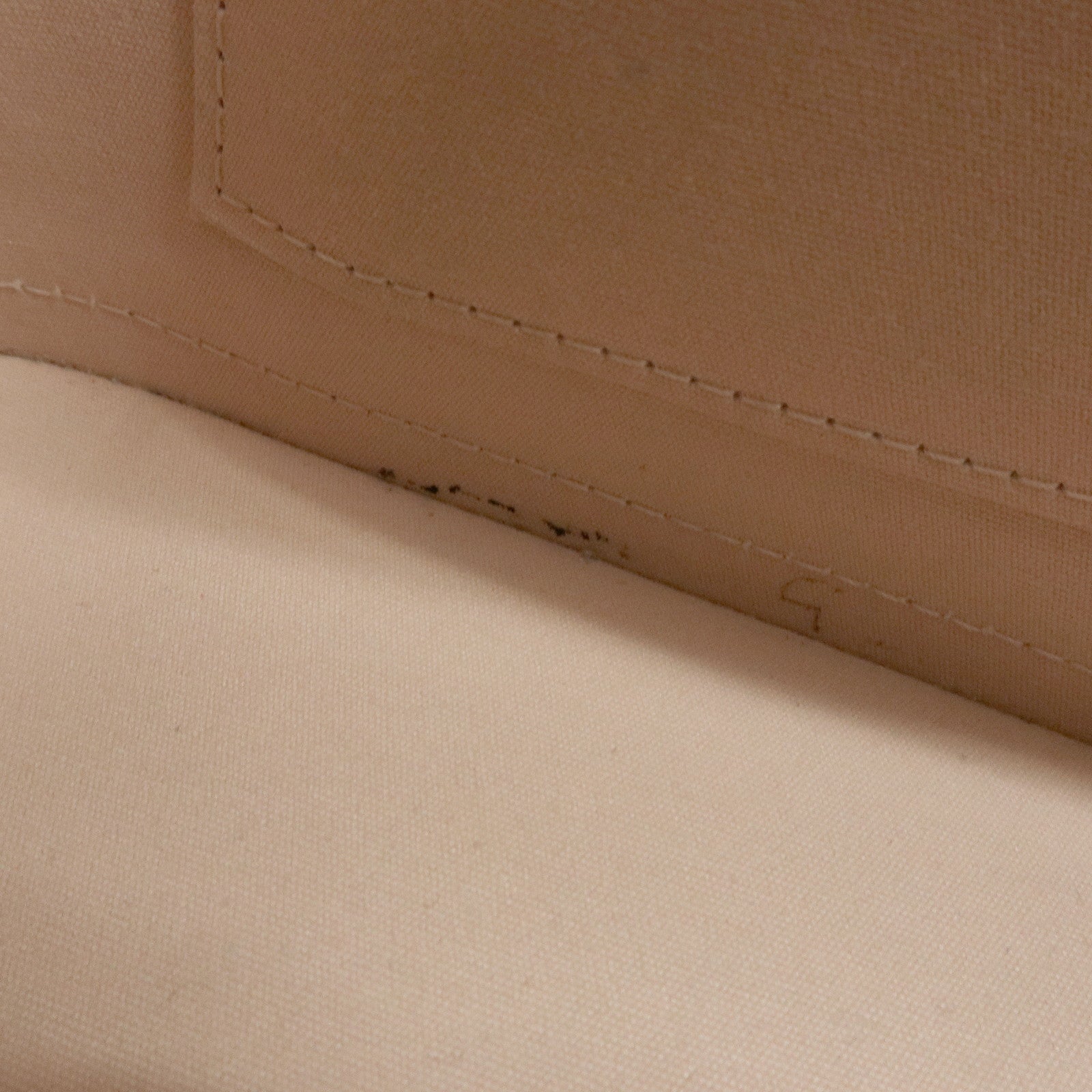 Louis Vuitton Monogram Vernis Alma PM Hand Bag Rose Florentins M91614