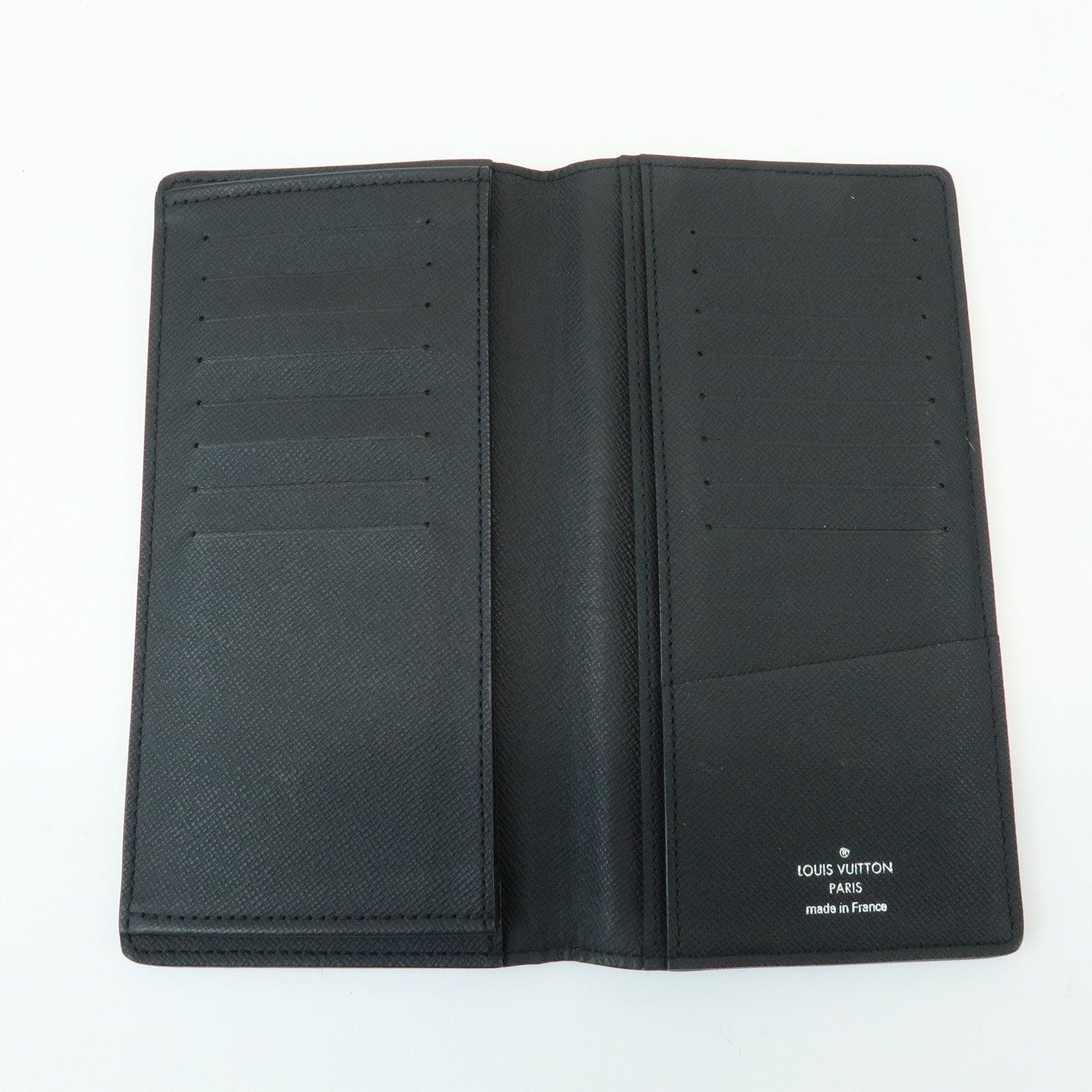 Louis Vuitton Taiga Portefeuille Long Bi-fold Wallet Noir M30541