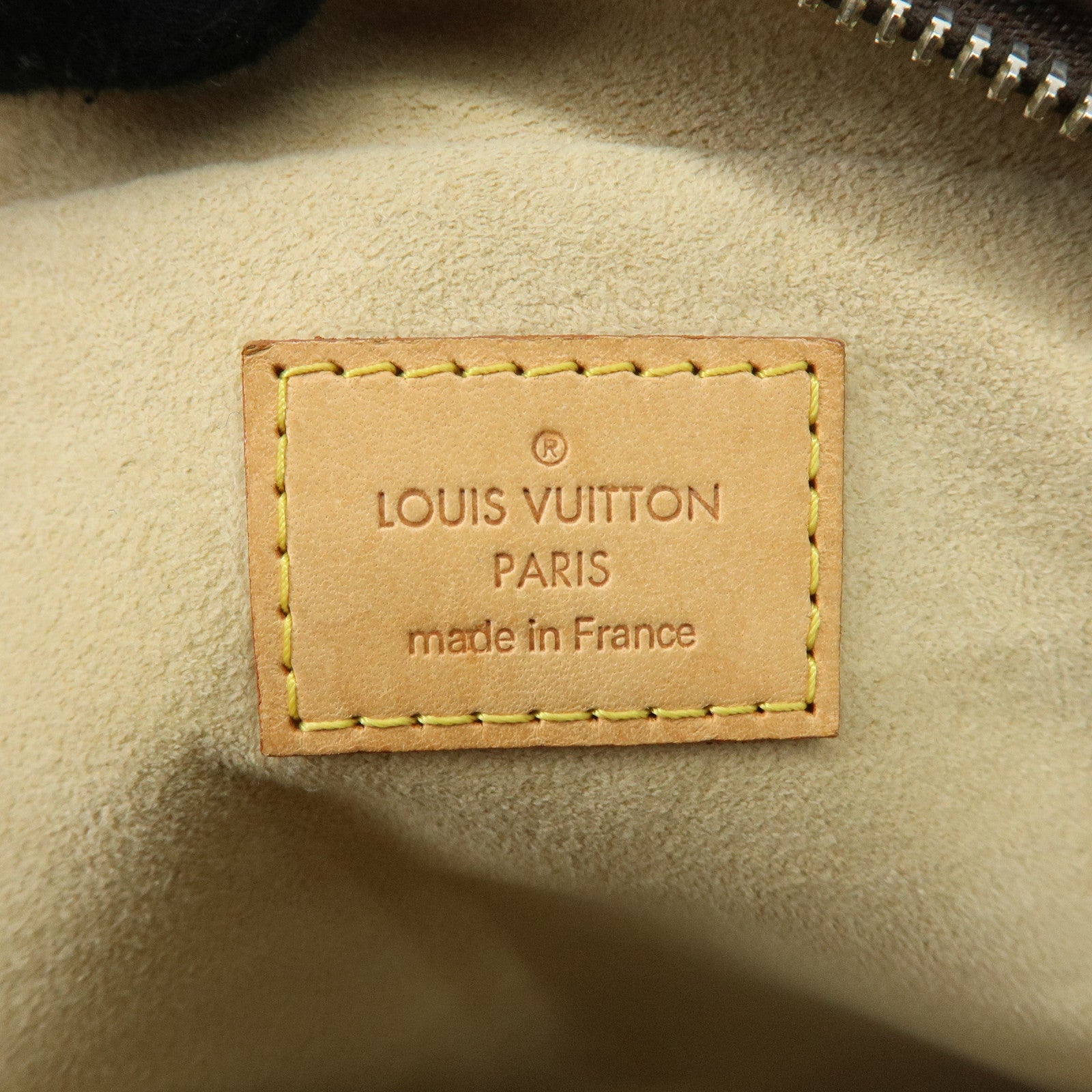 Louis Vuitton Monogram Manhattan PM Hand Bag Brown M40026