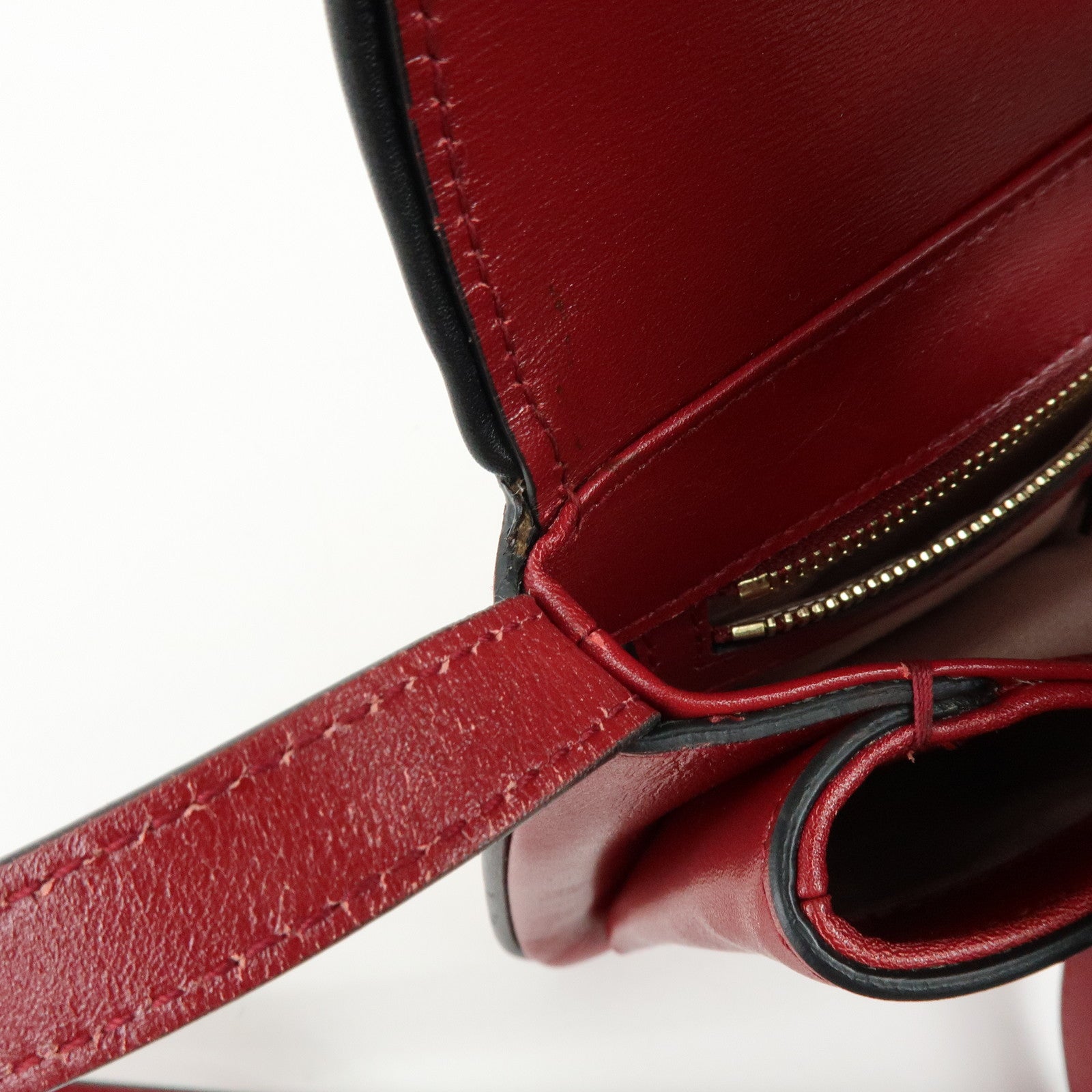GUCCI Double G Arli Leather Shoulder Bag Crossbody Bag Red 550129
