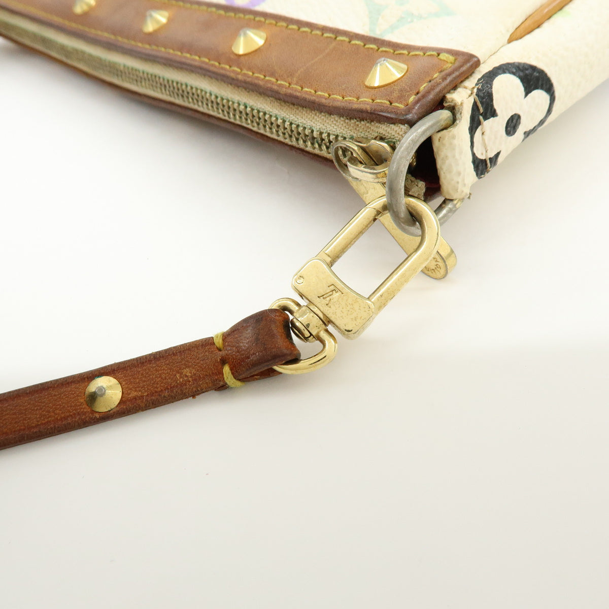 Louis Vuitton Monogram Multicolor Pochette Accessoires Blanc M92649