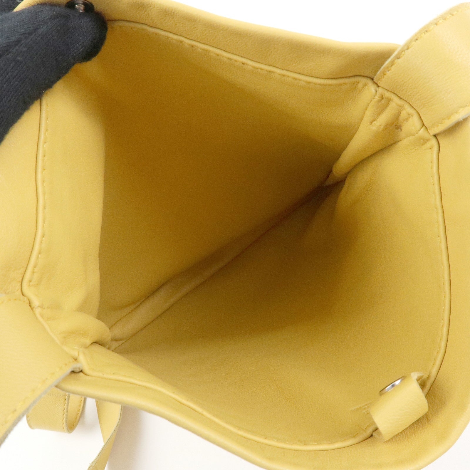 HERMES Clou de Selle Lamb Skin Shoulder Bag  □Q Stamped Yellow