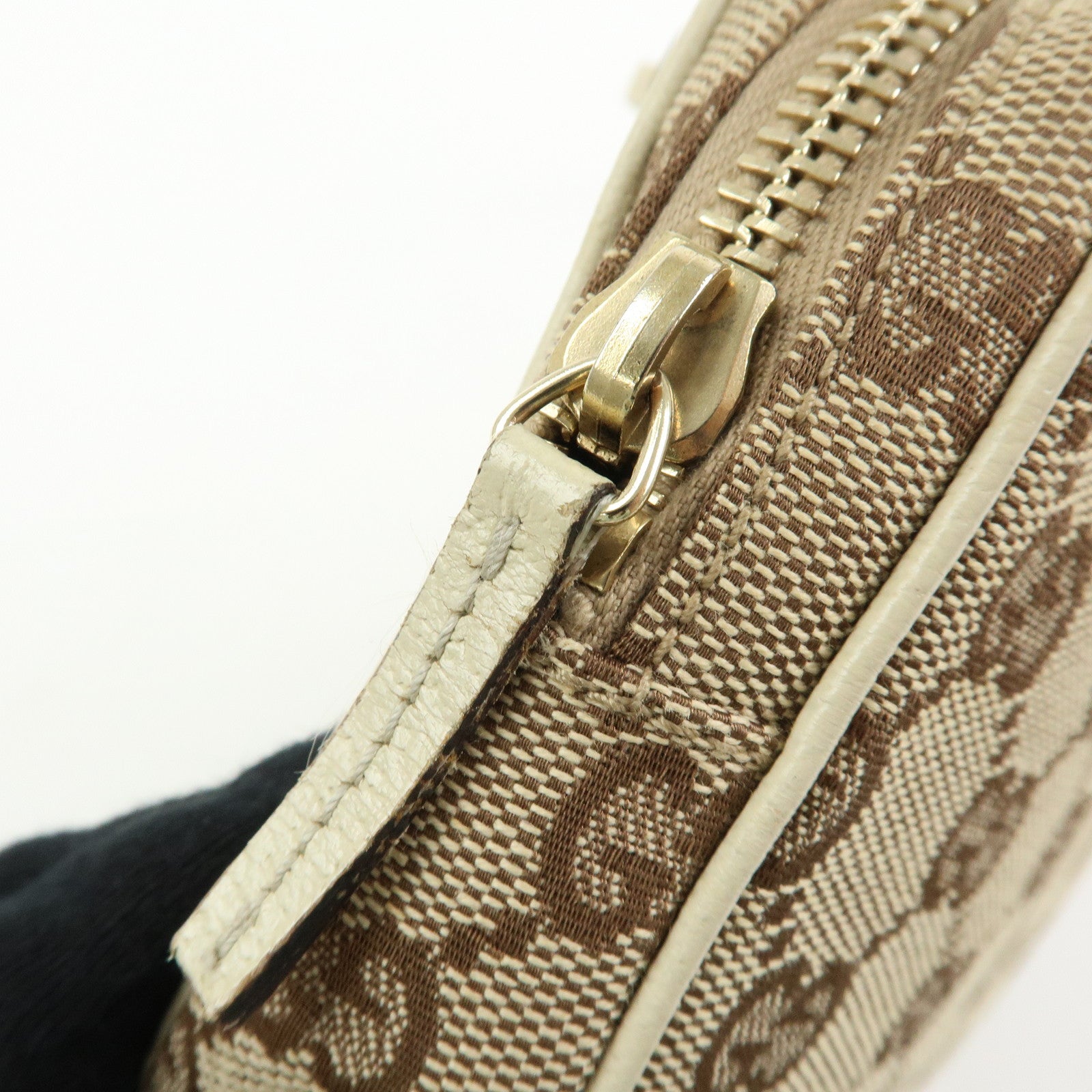 GUCCI GG Canvas Leather Shoulder Crossbody Bag Beige White 120975