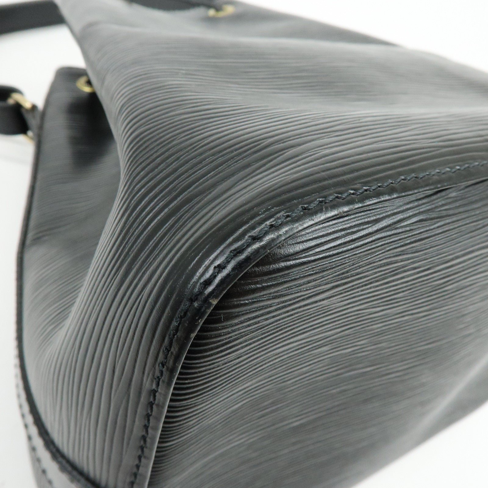 Louis Vuitton Epi Noe Leather Shoulder Bag Hand Bag Noir Black M59002
