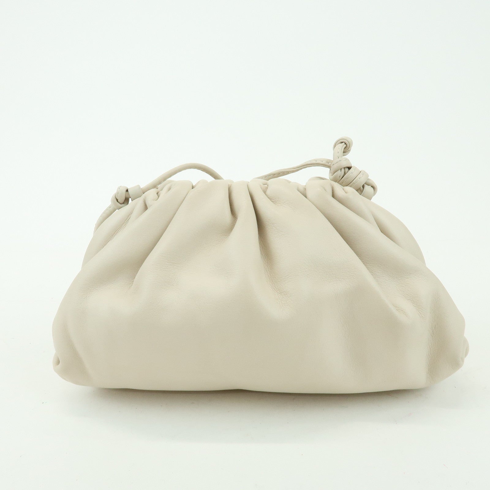 BOTTEGA VENETA Leather Mini The Pouch Shoulder Bag Ivory B08430507I