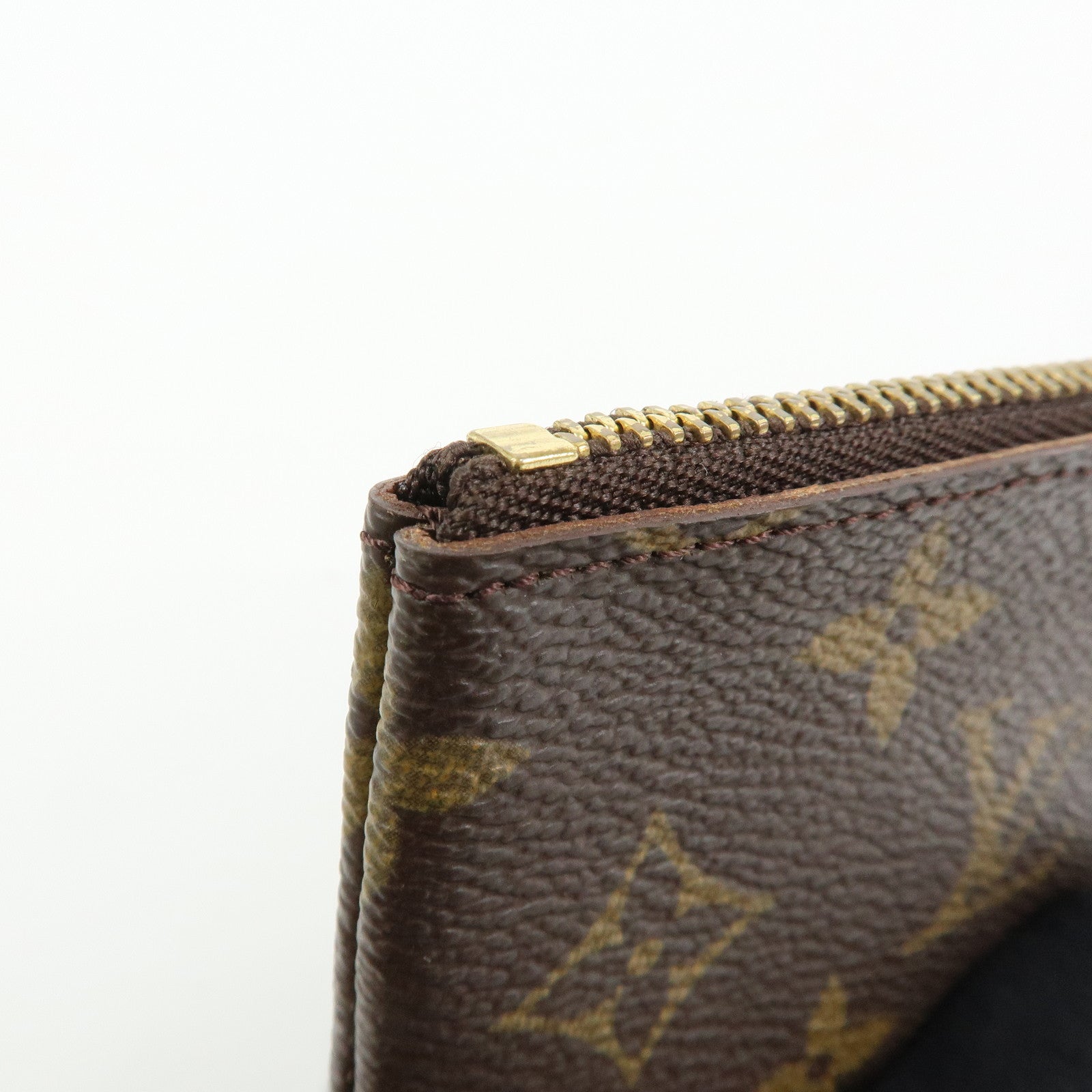 Louis Vuitton Monogram Pochette Cles Coin Case Key Case Brown M62650