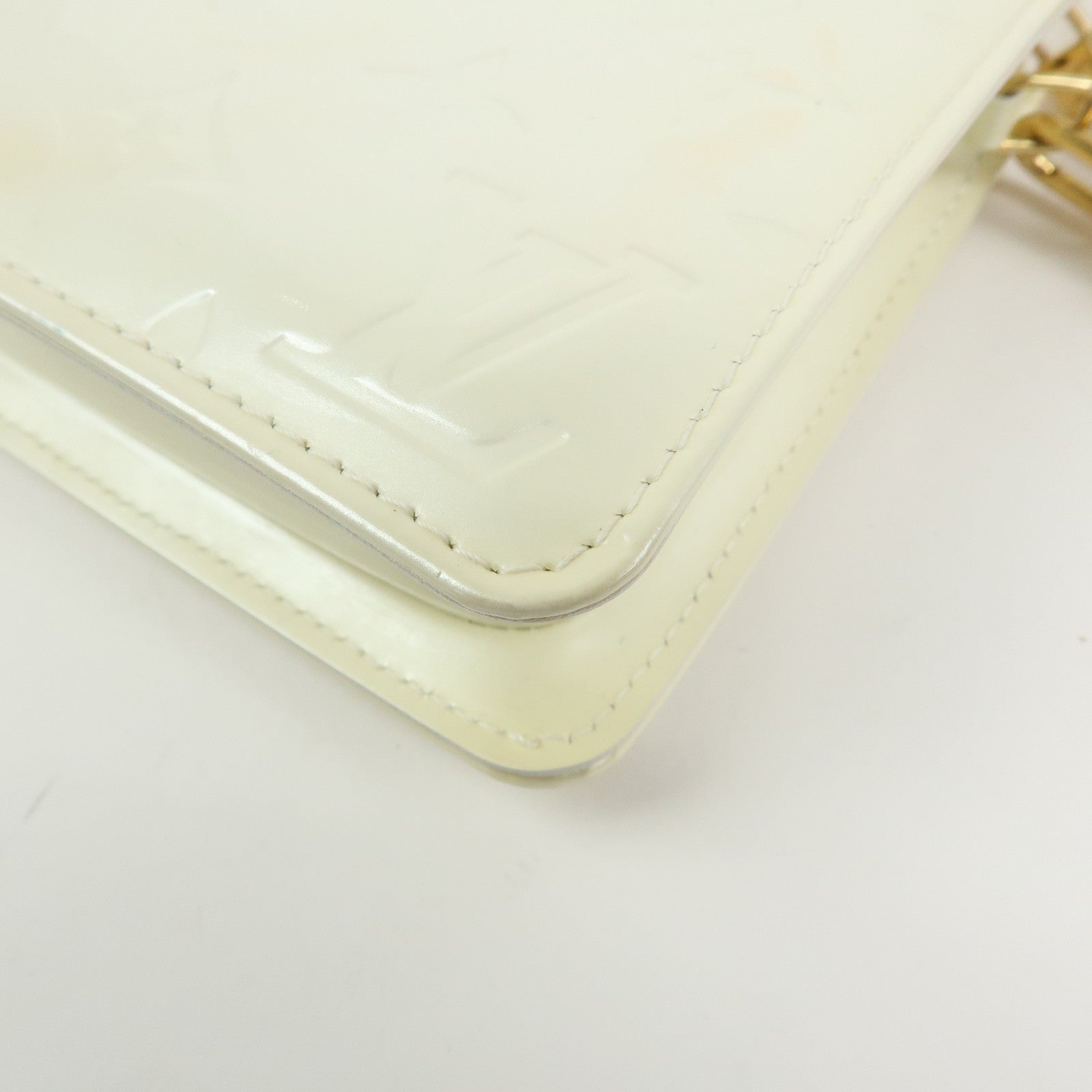 Louis Vuitton Monogram Vernis Lexington Accessoires Pouch Perle M91345
