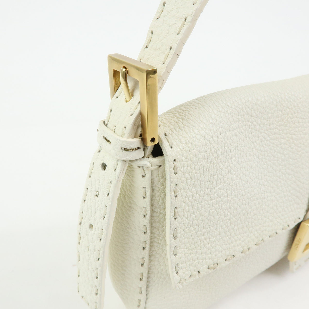 FENDI Selleria Mamma Baguette Leather Hand Bag White 8BR101