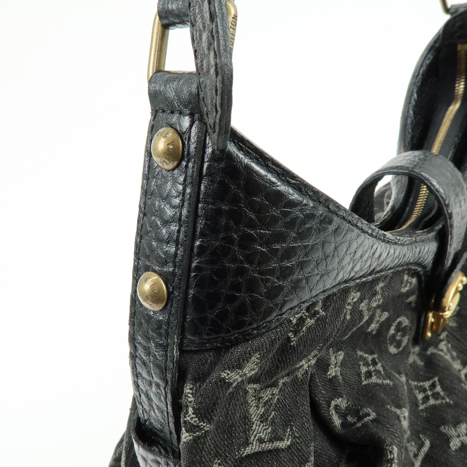 Louis Vuitton Monogram Denim XS Shoulder Crossbody Bag Noir M95608
