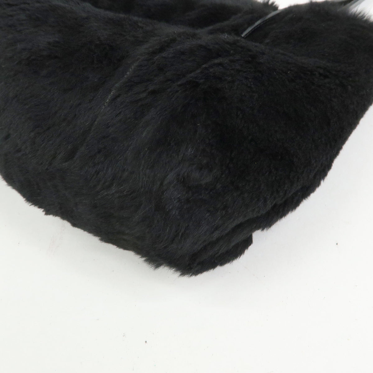 FENDI FF Logo Lapin Rabbit Fur Leather Shoulder Tote Bag Black 16001