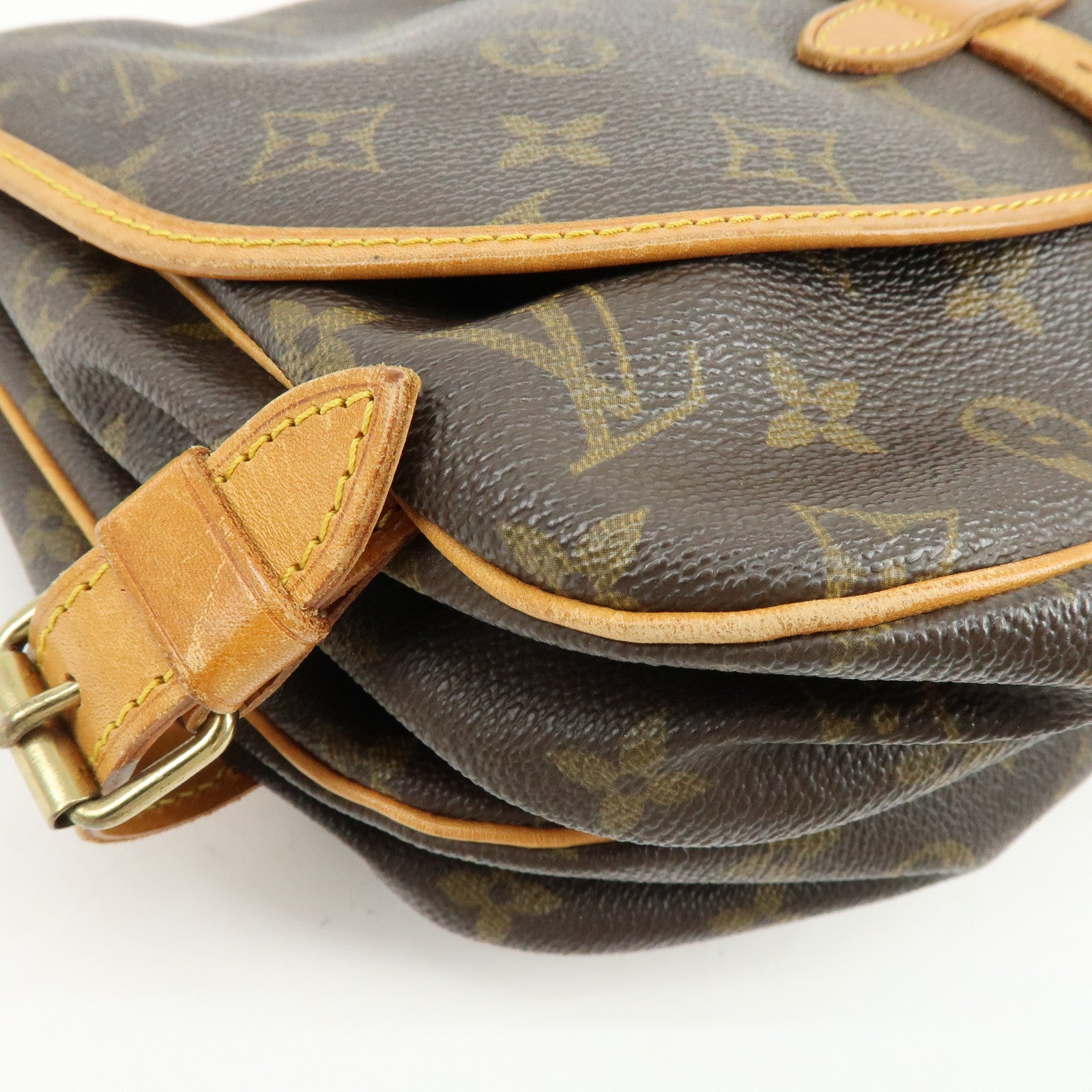 Louis Vuitton Monogram Saumur 30 Canvas Shoulder Bag Brown M42256