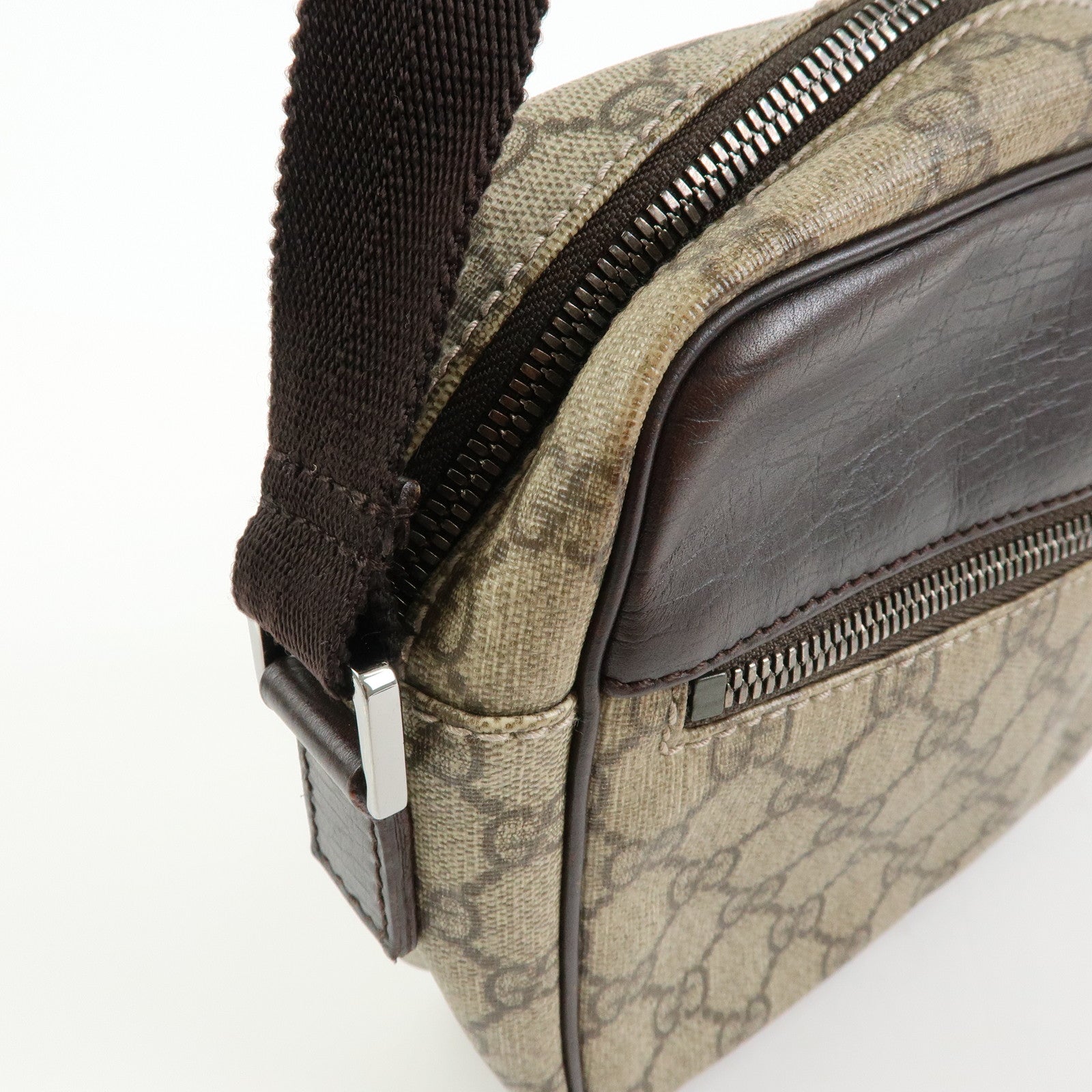 Gucci GG Canvas Leather Shoulder Bag Crossbody Bag Brown 114291