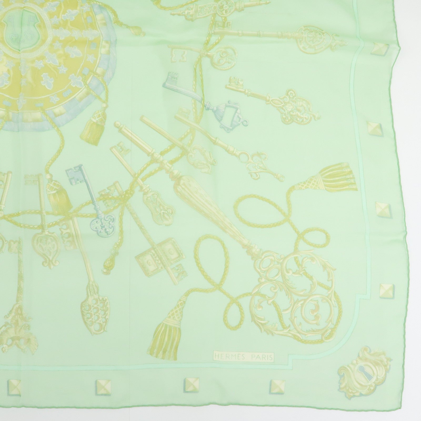 HERMES Carre 90 Silk 100% Scarf LES CLES THE KEYS RARE Light Green