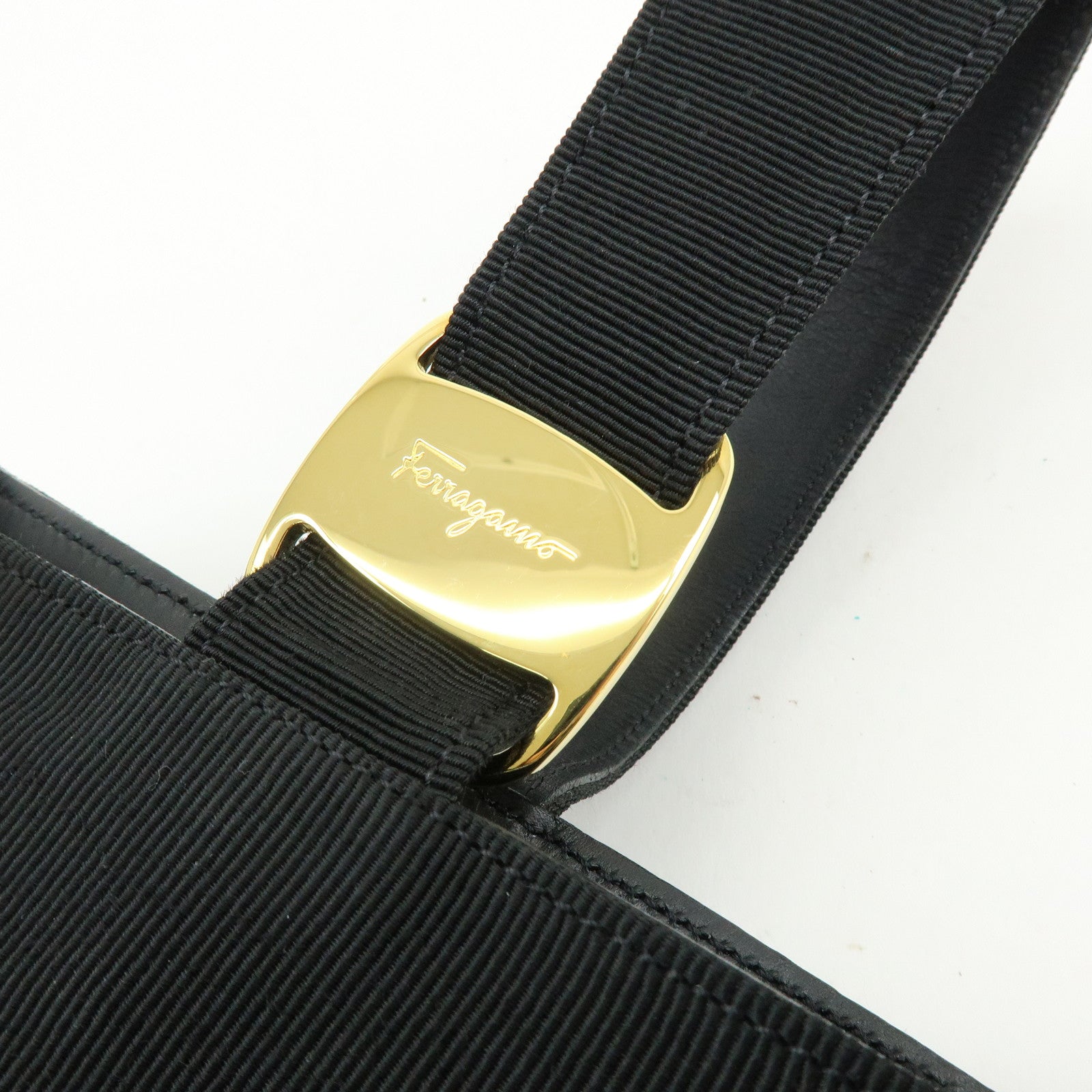 Ferragamo Vara Canvas Leather Tiered Hand Bag Pouch Black