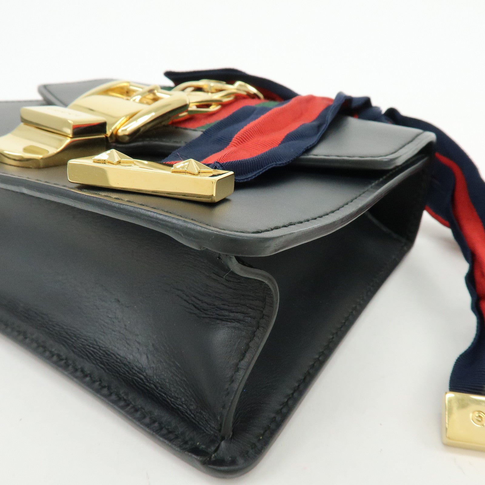 GUCCI Sylvie Sherry Calf Leather Chain Shoulder Bag Black 431666