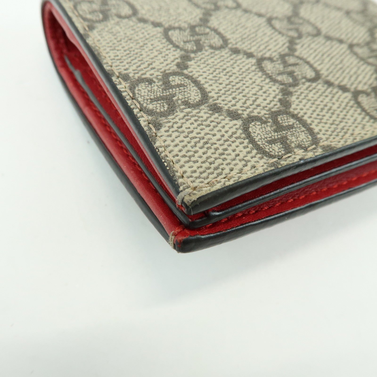 GUCCI Interlocking G Cherry GG Supreme Compact Wallet Beige 476050