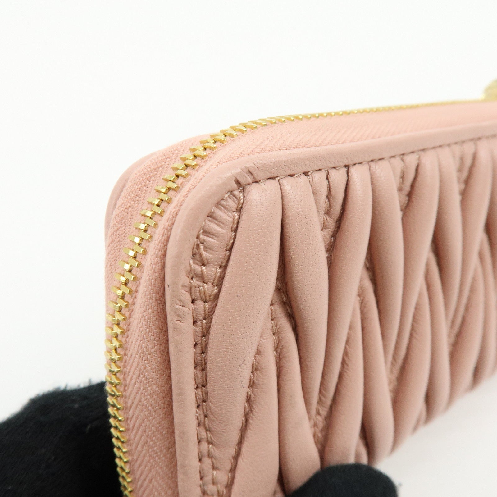 MIU MIU Matelasse Nappa Leather Coin Case Card Case Pink