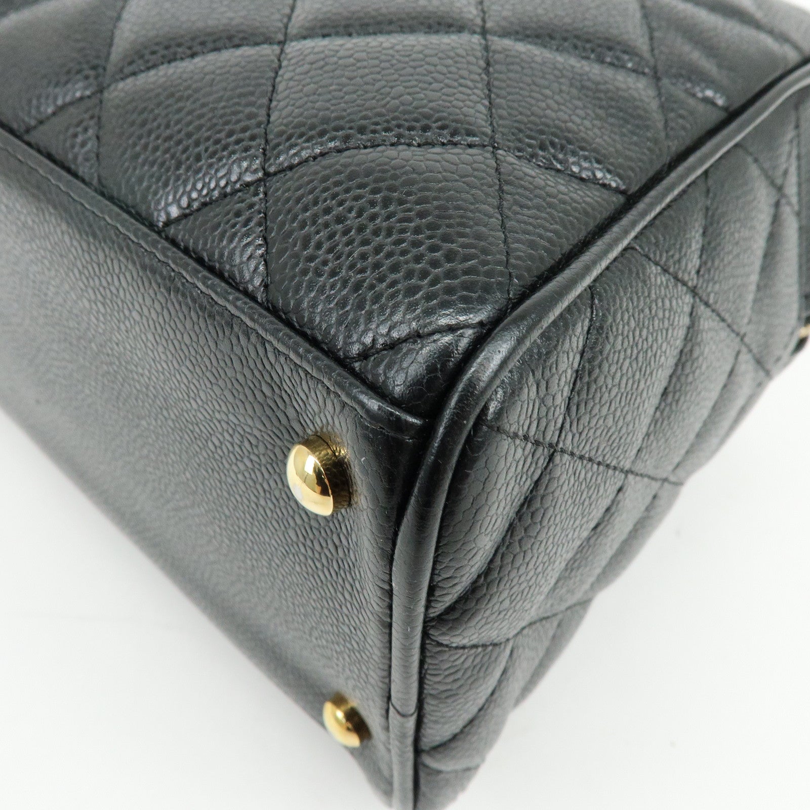 CHANEL Matelasse COCO Mark Caviarskin Boston Bag Hand Bag Black A20997