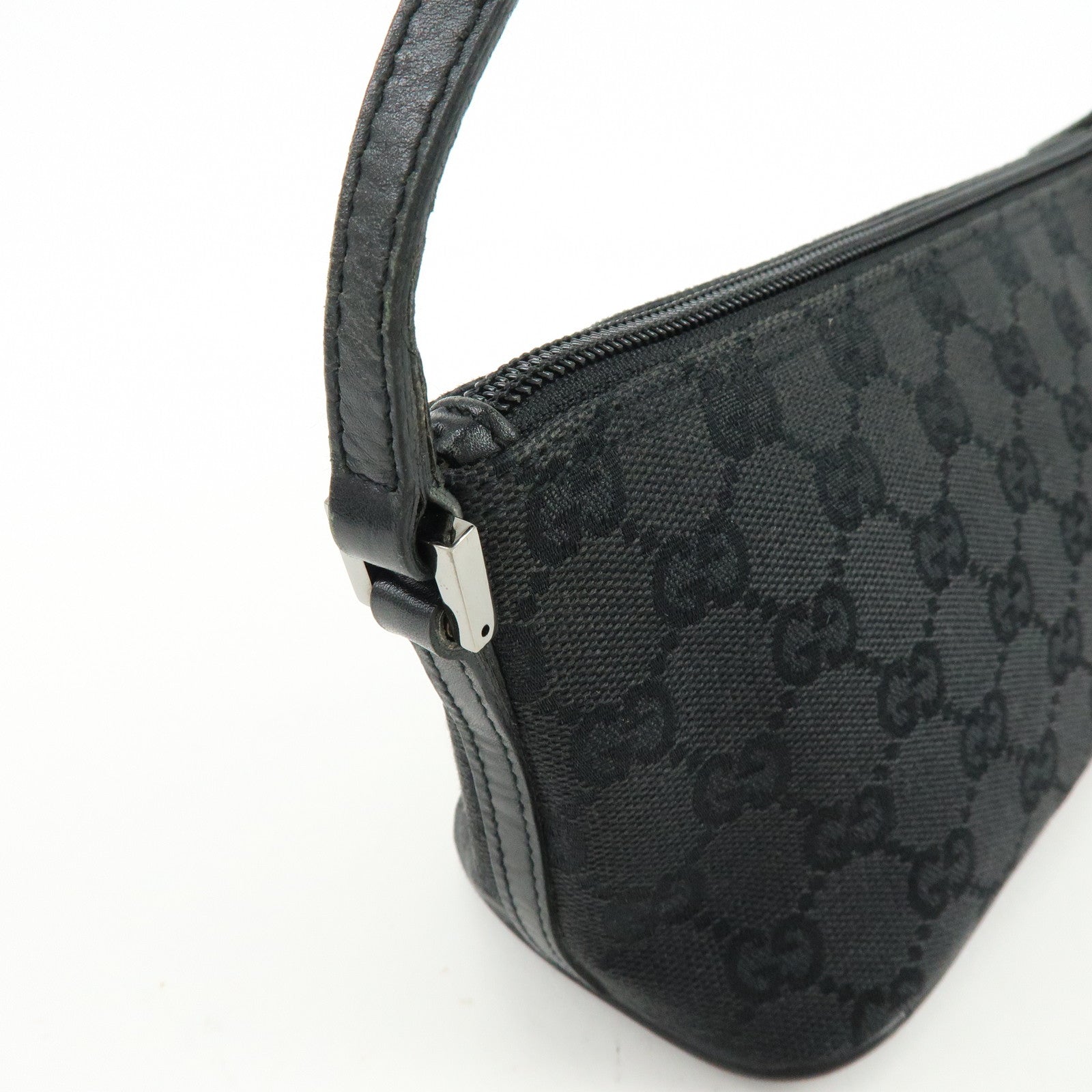 GUCCI Boat Bag GG Canvas Leather Accessory Pouch Hand Bag Black 07198
