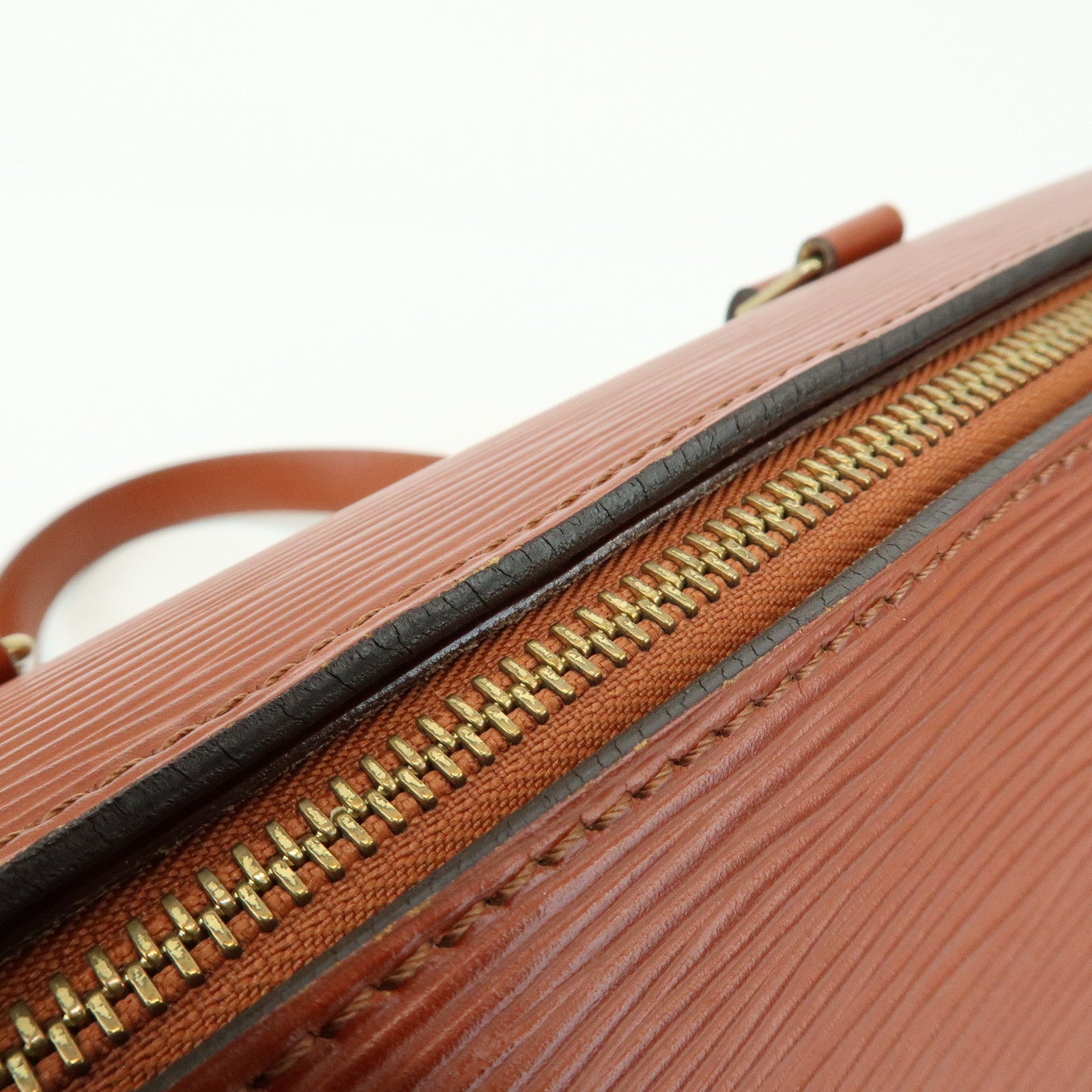 Louis Vuitton Epi Leather Soufflot Hand Bag Kenya Brown M52223