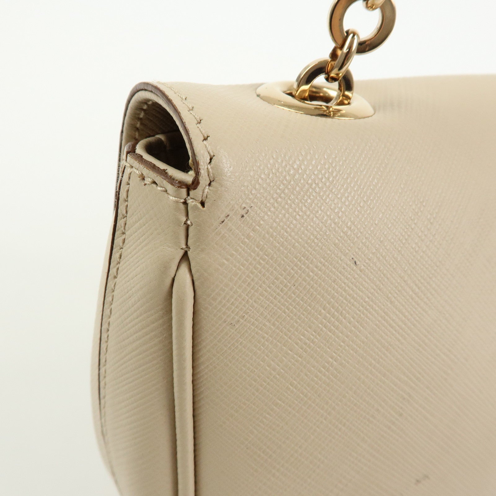 Ferragamo Gancini Leather Chain Shoulder Bag Hand Bag Light Beige
