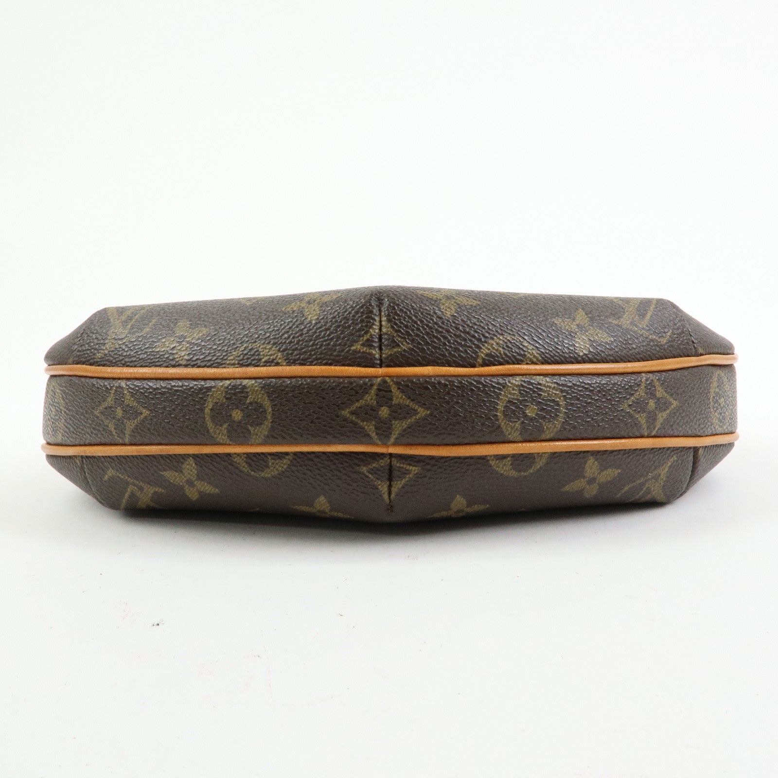 Louis Vuitton Monogram Pochette Croissant Shoulder Bag Hand Bag M51510