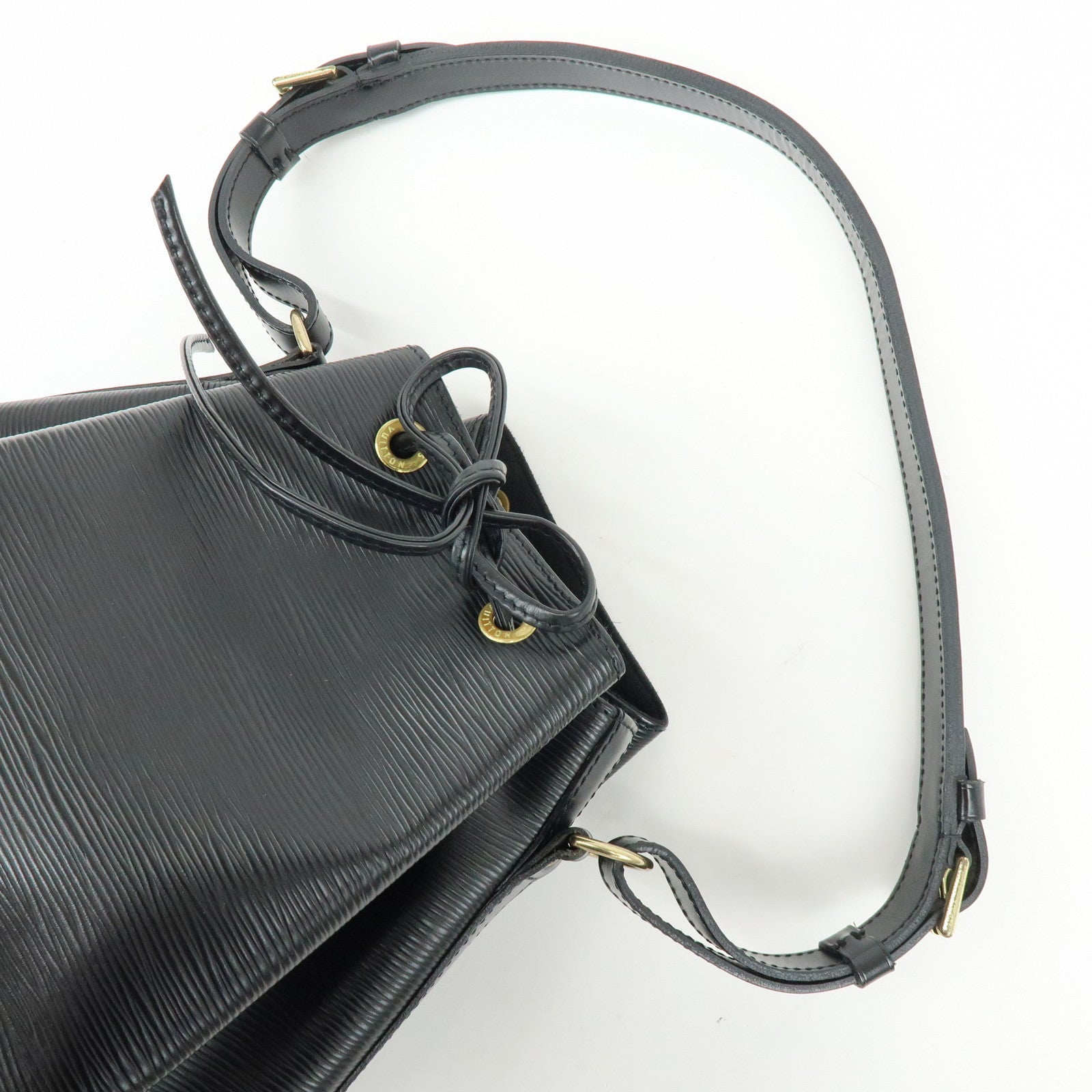 Louis Vuitton Epi Noe Leather Shoulder Bag Hand Bag Noir Black M59002