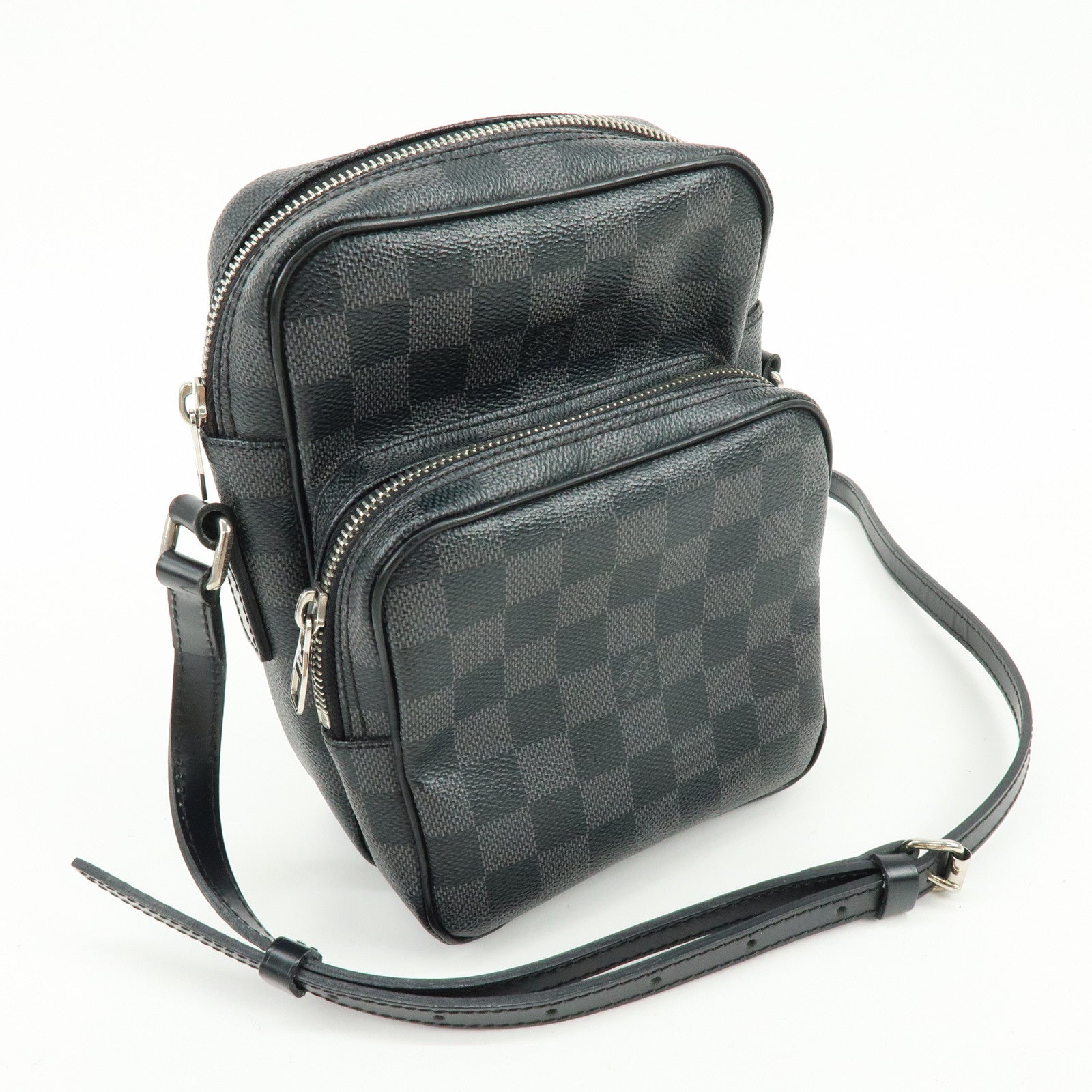 Louis Vuitton Damier Graphite Rem Shoulder Crossbody Bag Black N41446
