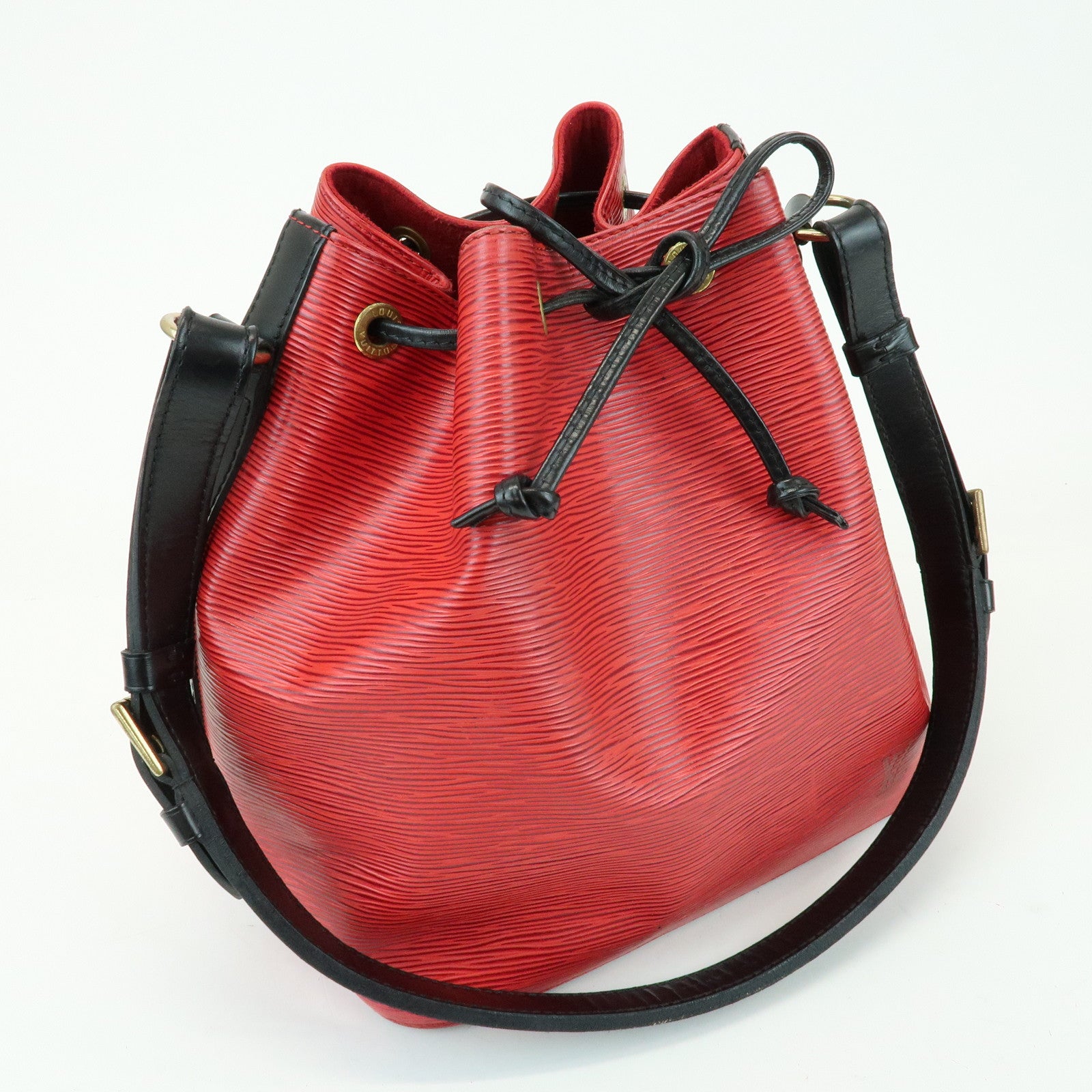 Louis Vuitton Epi Petit Noe Shoulder Bag Noir Castilian Red M44172