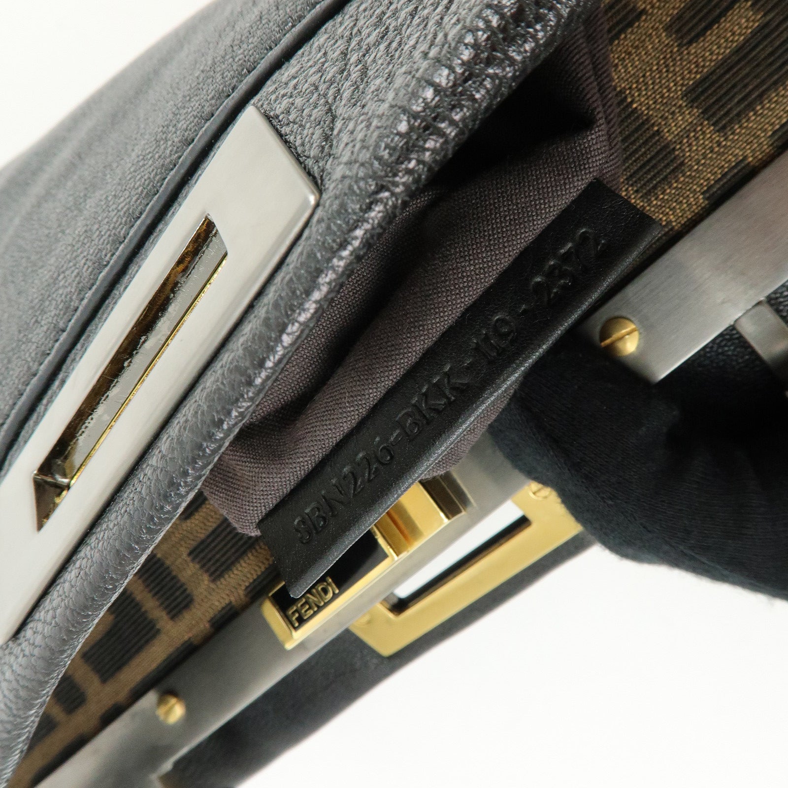 FENDI Peekaboo Leather 2Way Shoulder Bag Hand Bag Black 8BN226