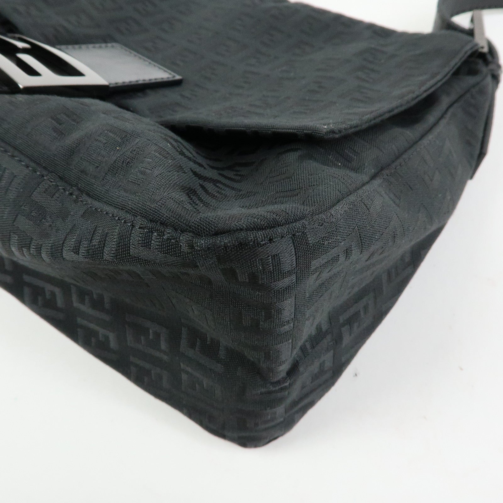 FENDI Mamma Baguette Zucchino Canvas Leather Shoulder Bag Black 8BR001